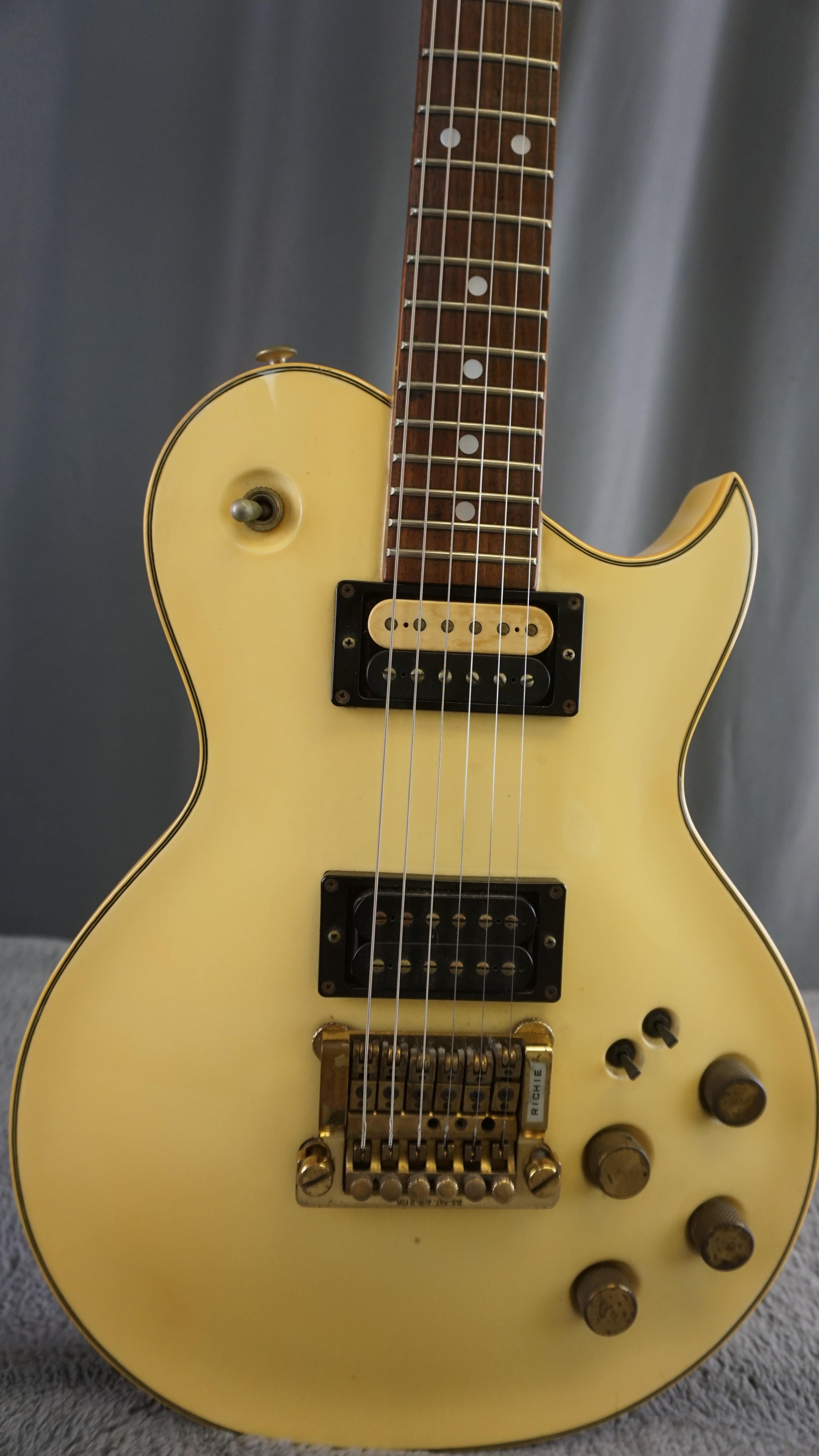 Aria Pro II PE-R80 Made in Japan Electric Guitar Ivory White