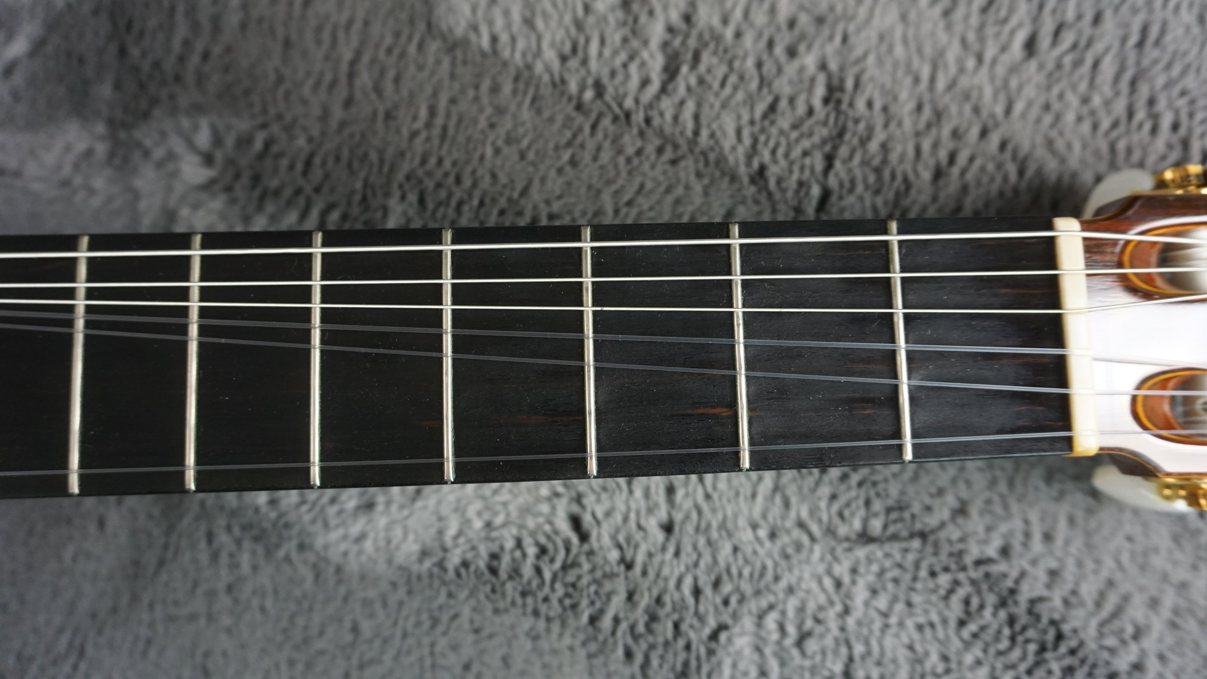 Masaru Kohno No. 15 1979 w/ Hard Case - Rosewood