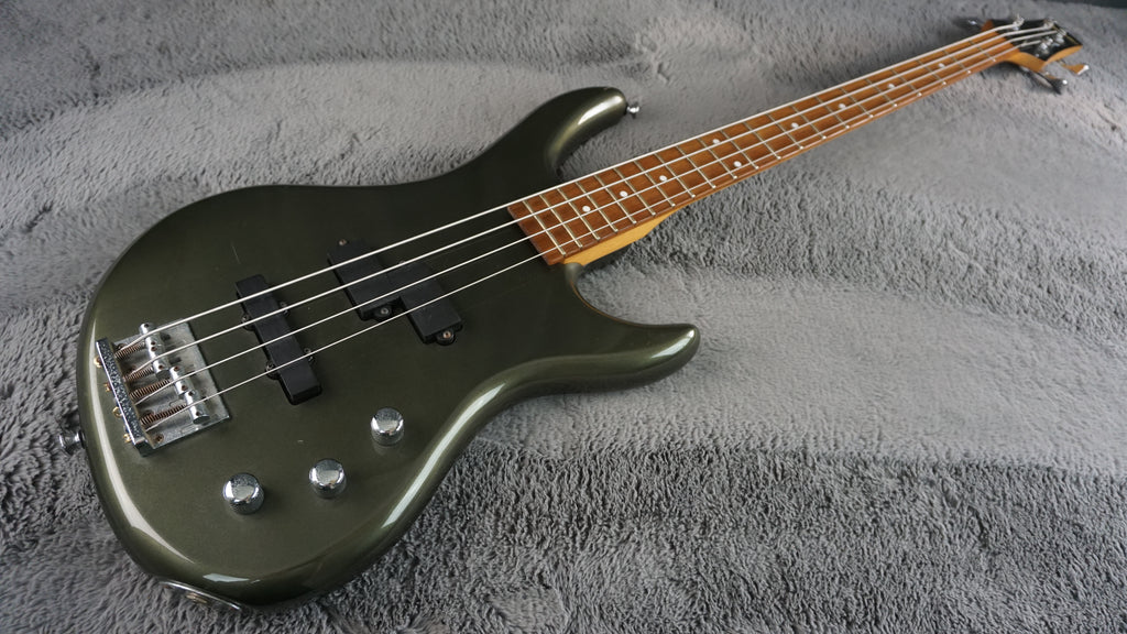 Charvel PJ Bass