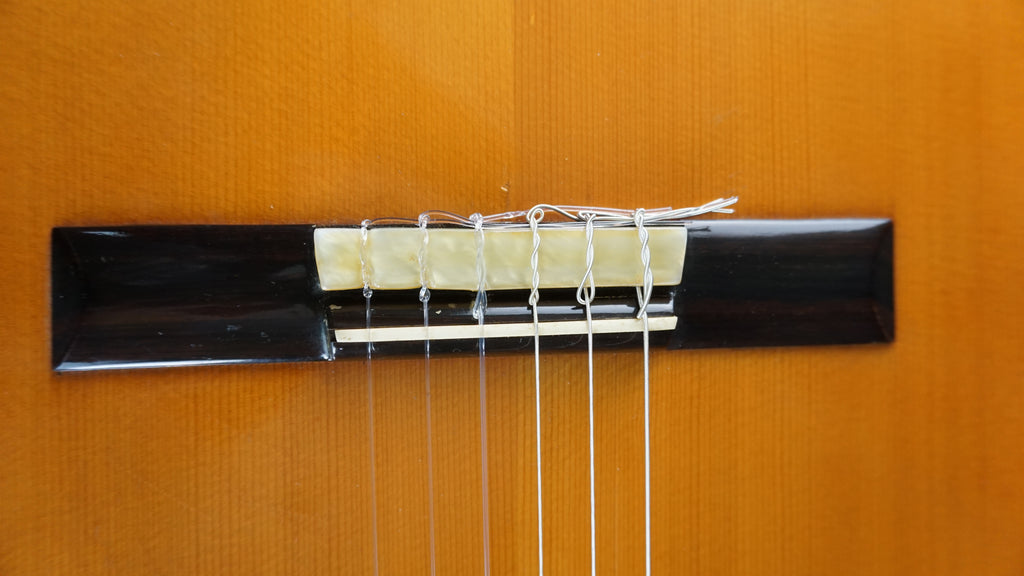 Albeniz (Zen-On) Modelo 50 Japan Classical Guitar