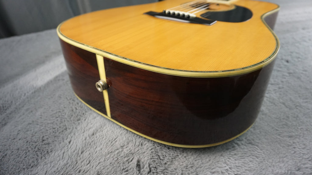 Morris W-40 Japan Solid Spruce Top w/ Fishman Electronics