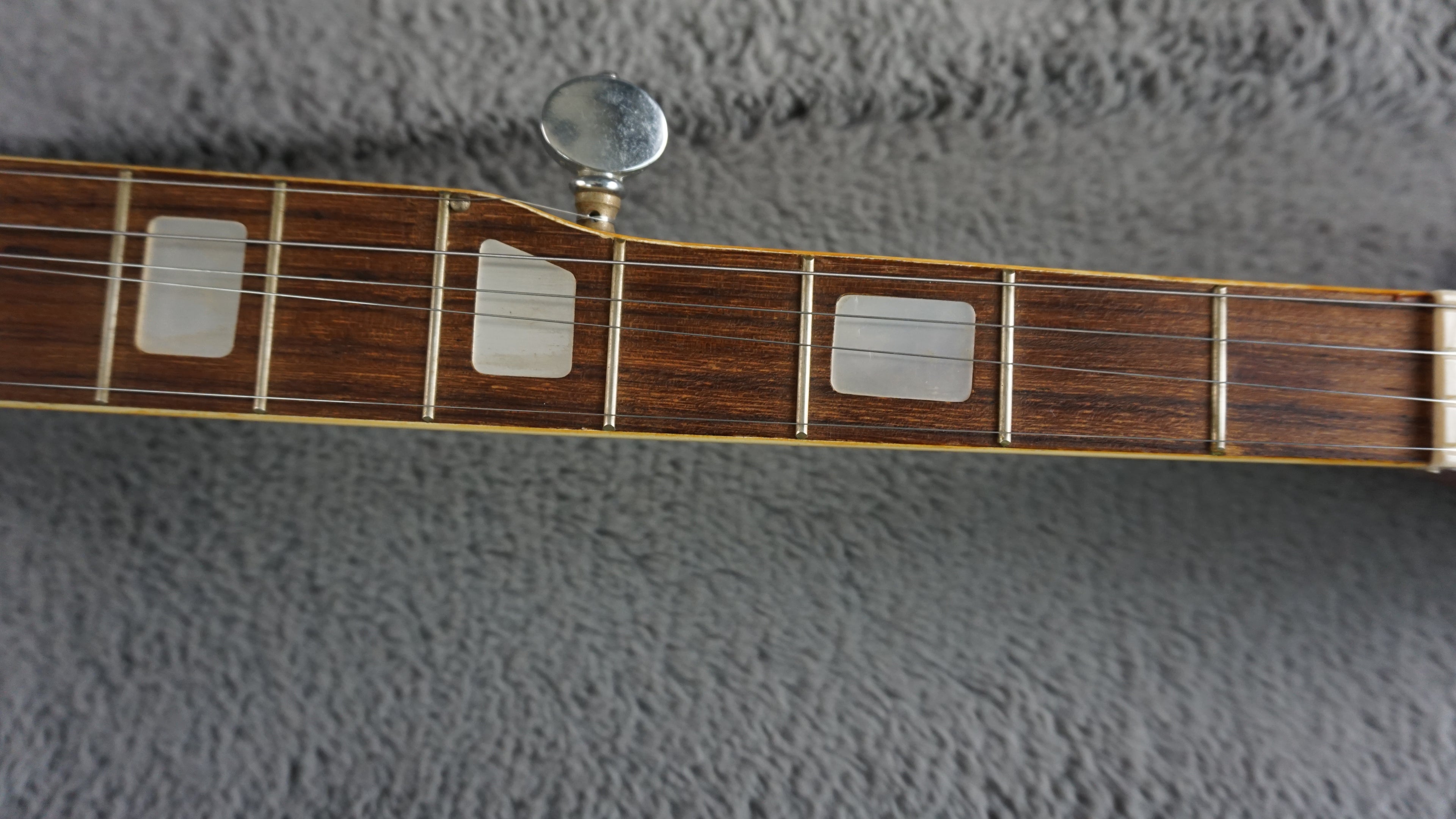 Pirles 5-String Closed Back Banjo w/ Hard Case