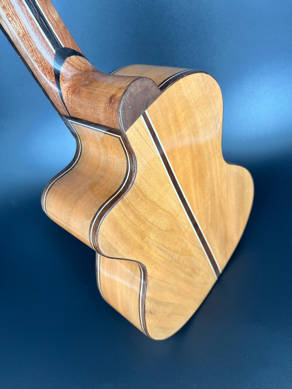 Summit Handmade Spruce / Cherry Tenor Ukulele Solid Wood! 2024