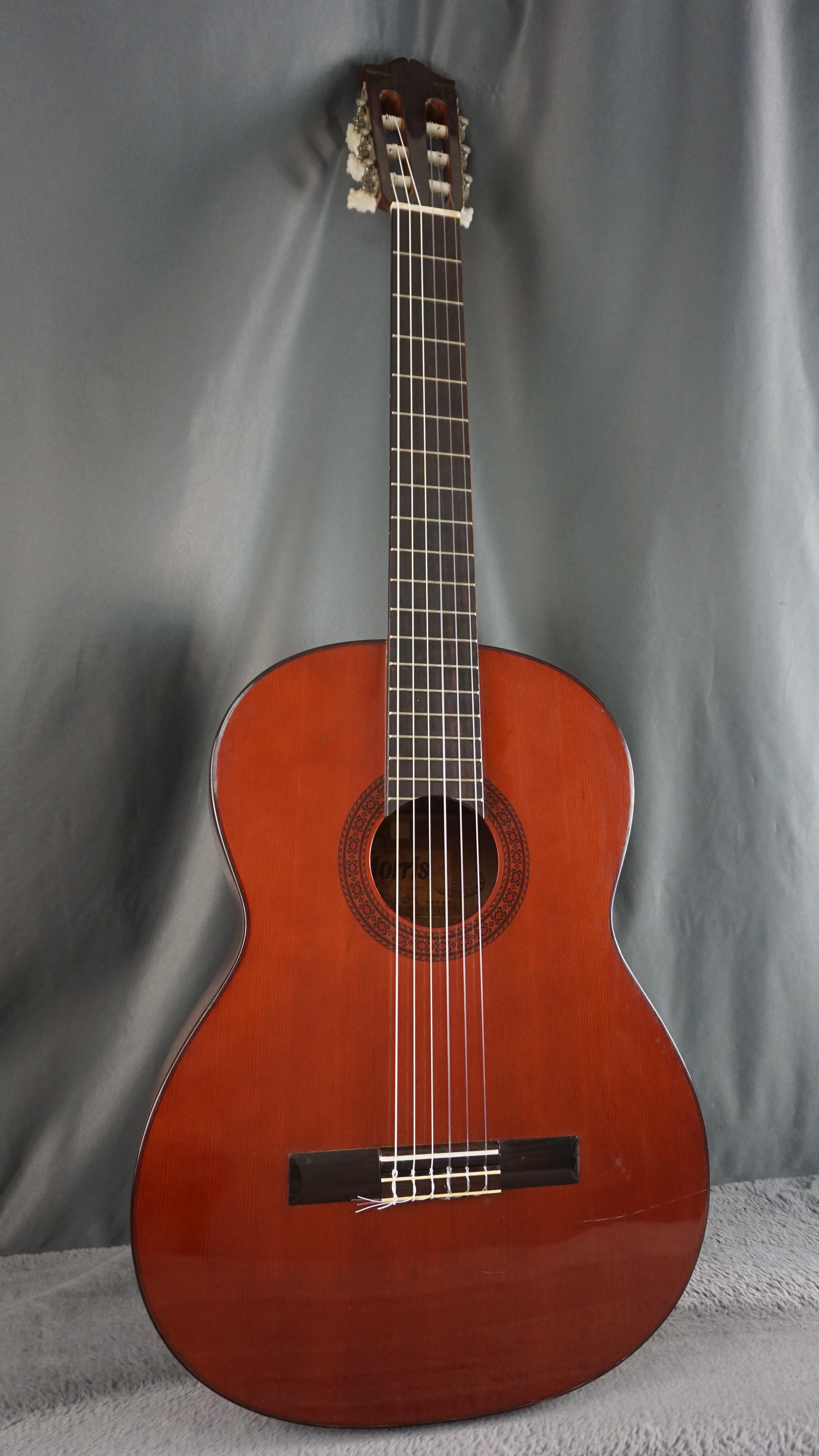 Morris M-18 1975 Japan Classical Guitar