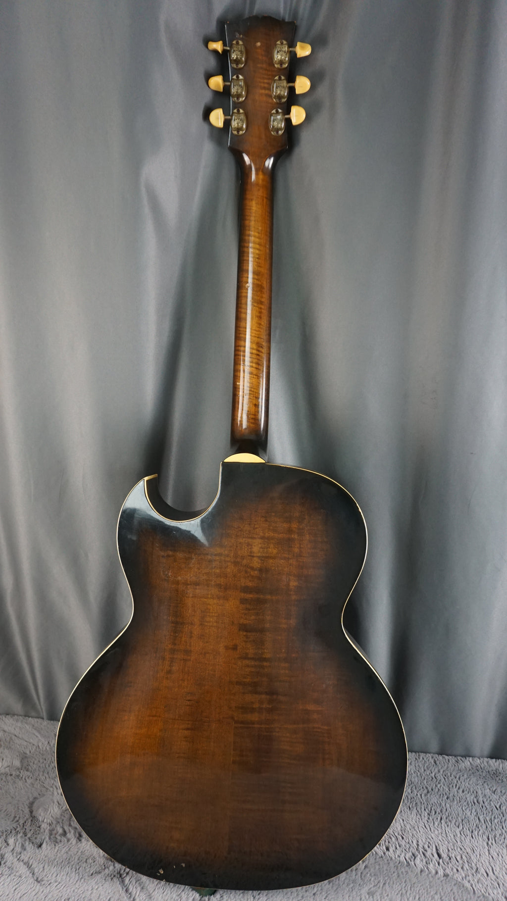 Nardan No. 180 Japan Archtop Tobacco Burst
