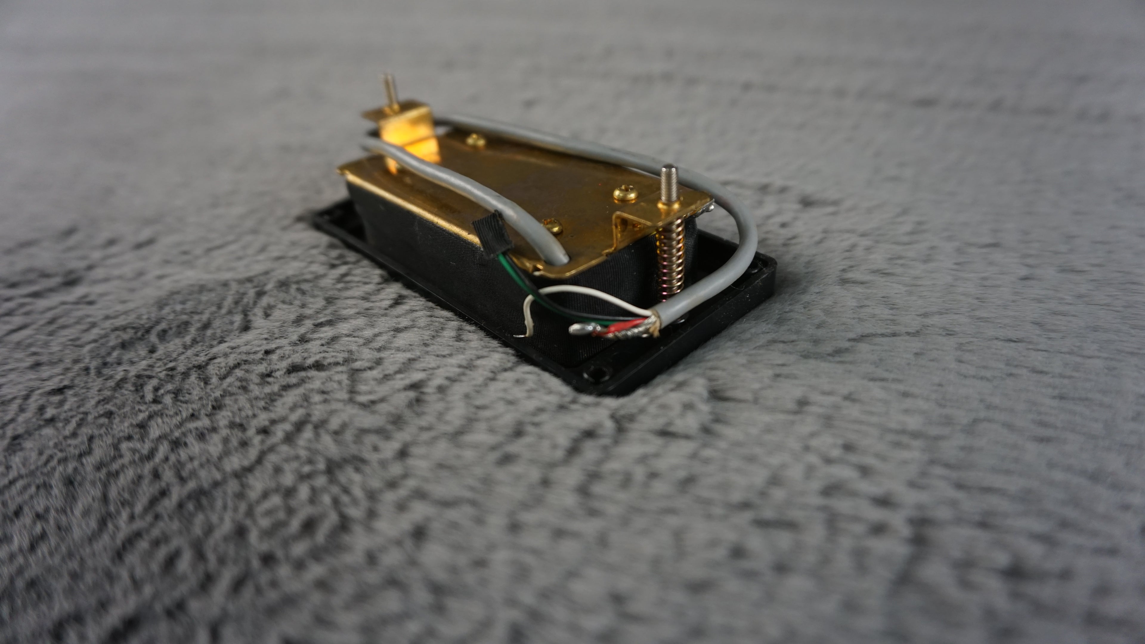 Tokai 4-Wire Black Humbucker w/ Black Pickup Ring