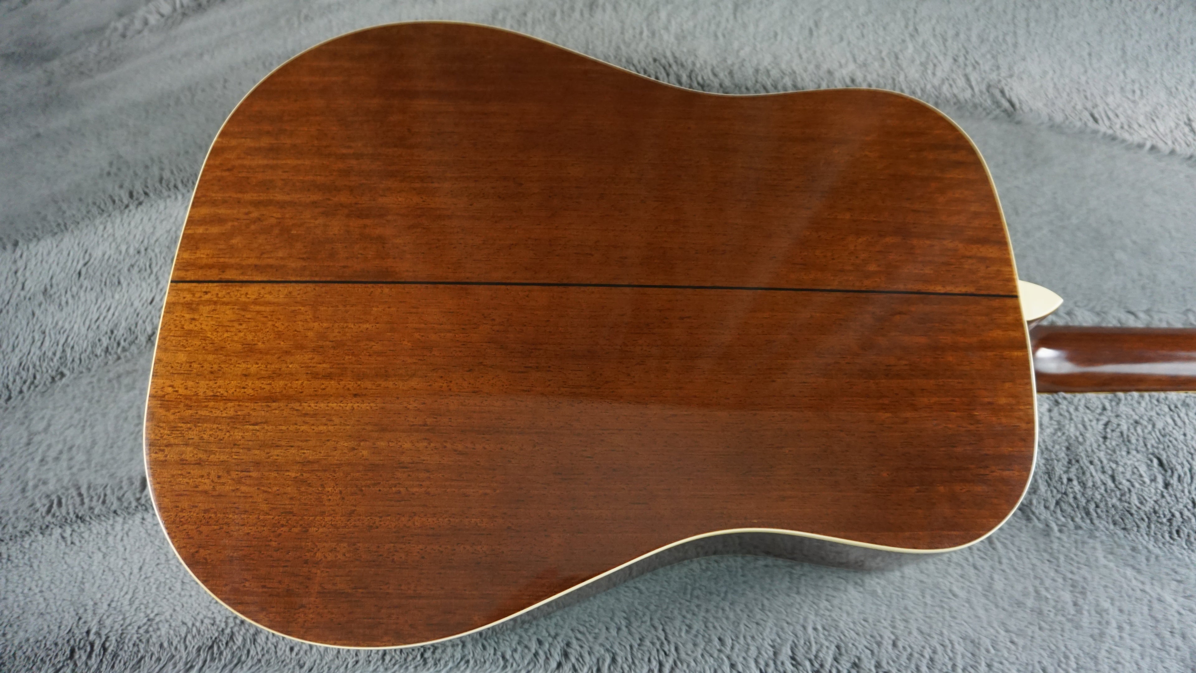 Morris MD-507 Japan Sunburst Acoustic