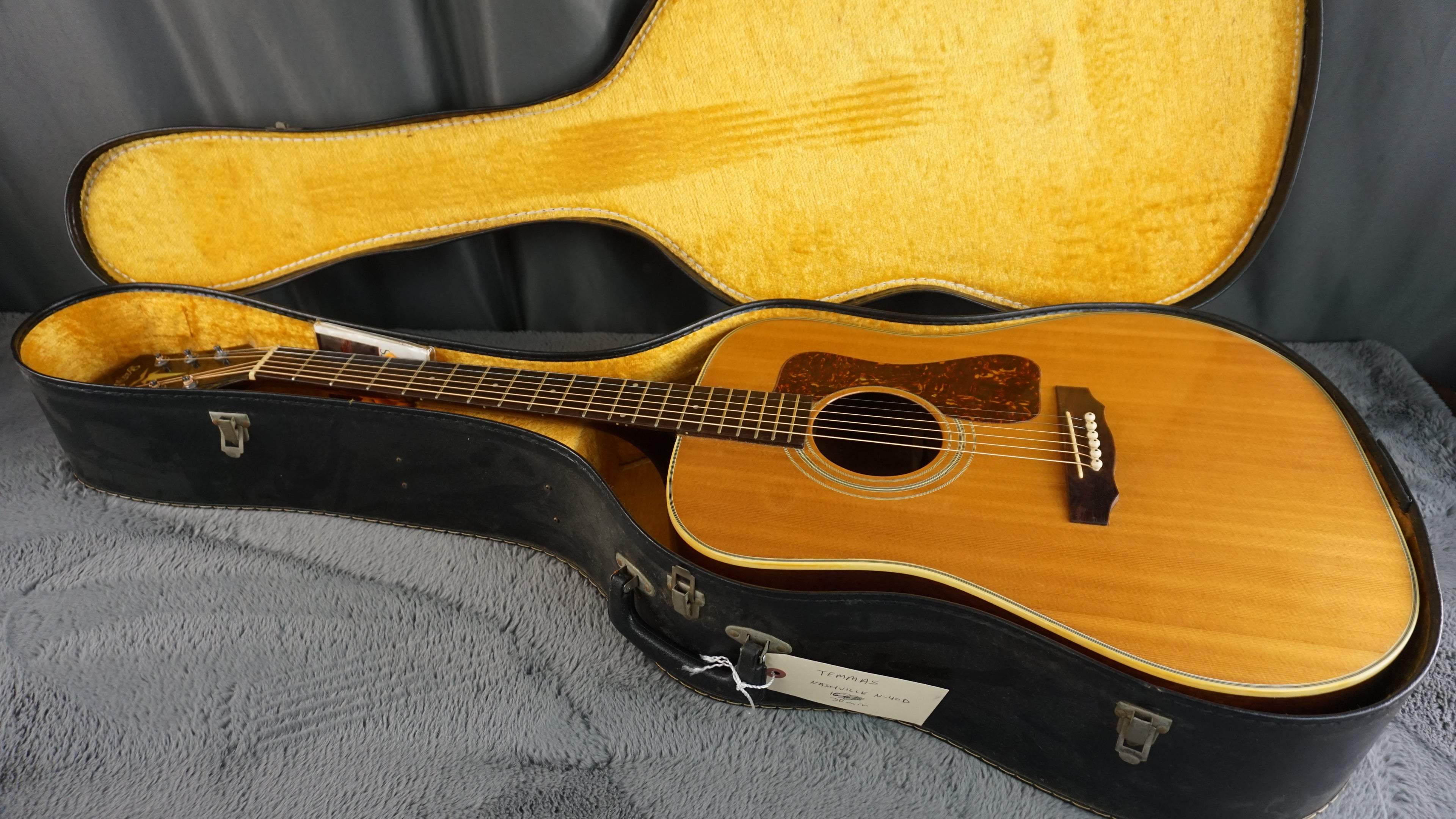 Temmas Nashville N-40D - Natural Acoustic Guitar
