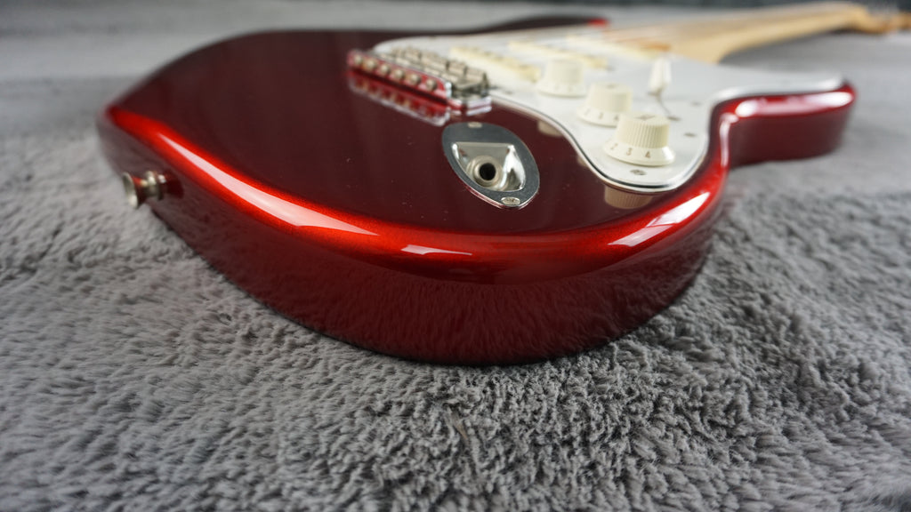 Fender Stratocaster - Cherry Japan