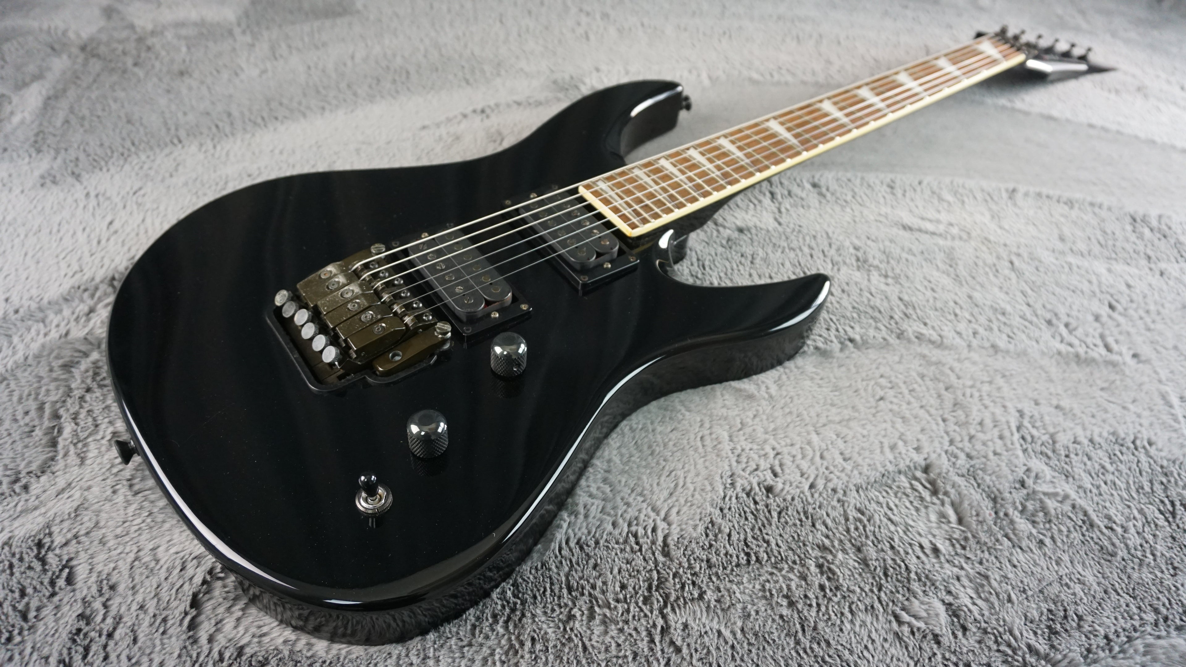 Yamaha RGX820J - Black ST Type FR