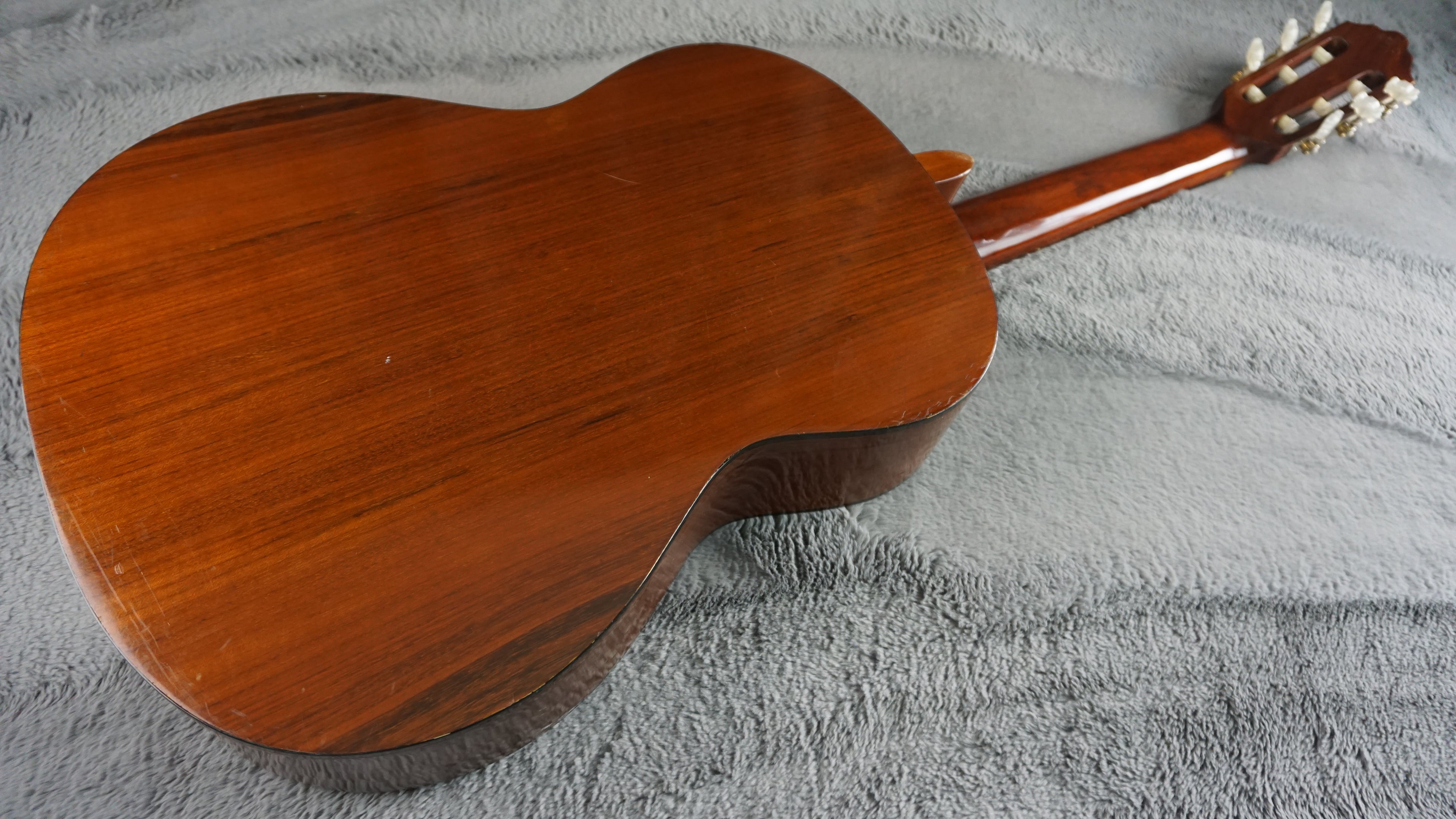 Kabao Ryuuji G-1231 Japanese Classical Guitar