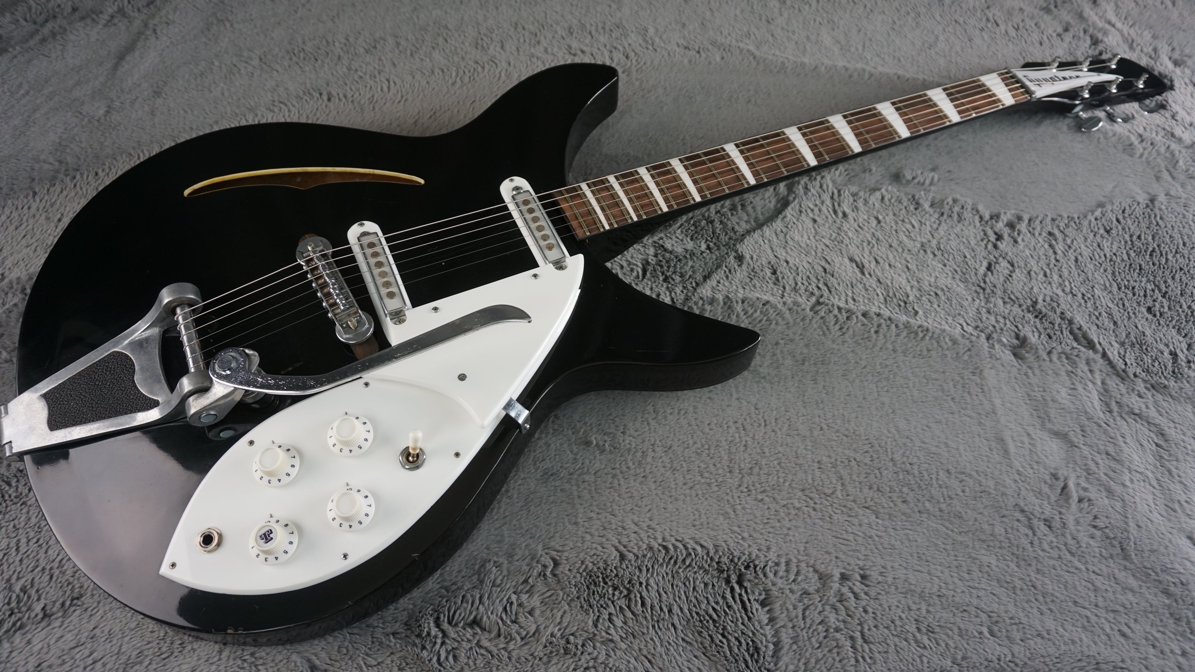Guyatone SG42T 1960s - Black Super Rare Double Cut Japan
