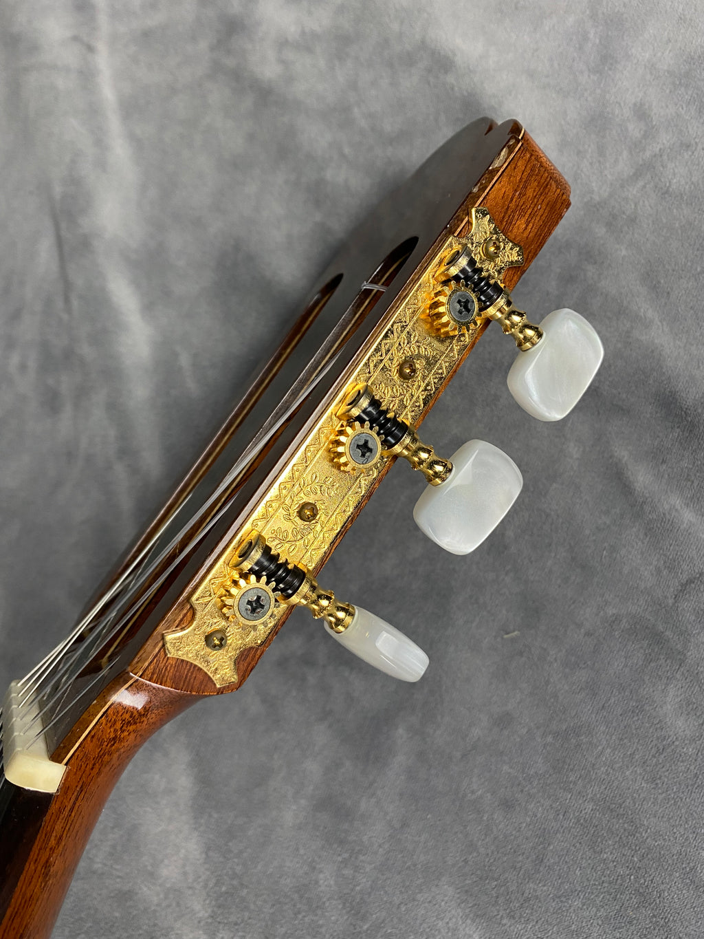 Ryoji Matsuoka MH-130
