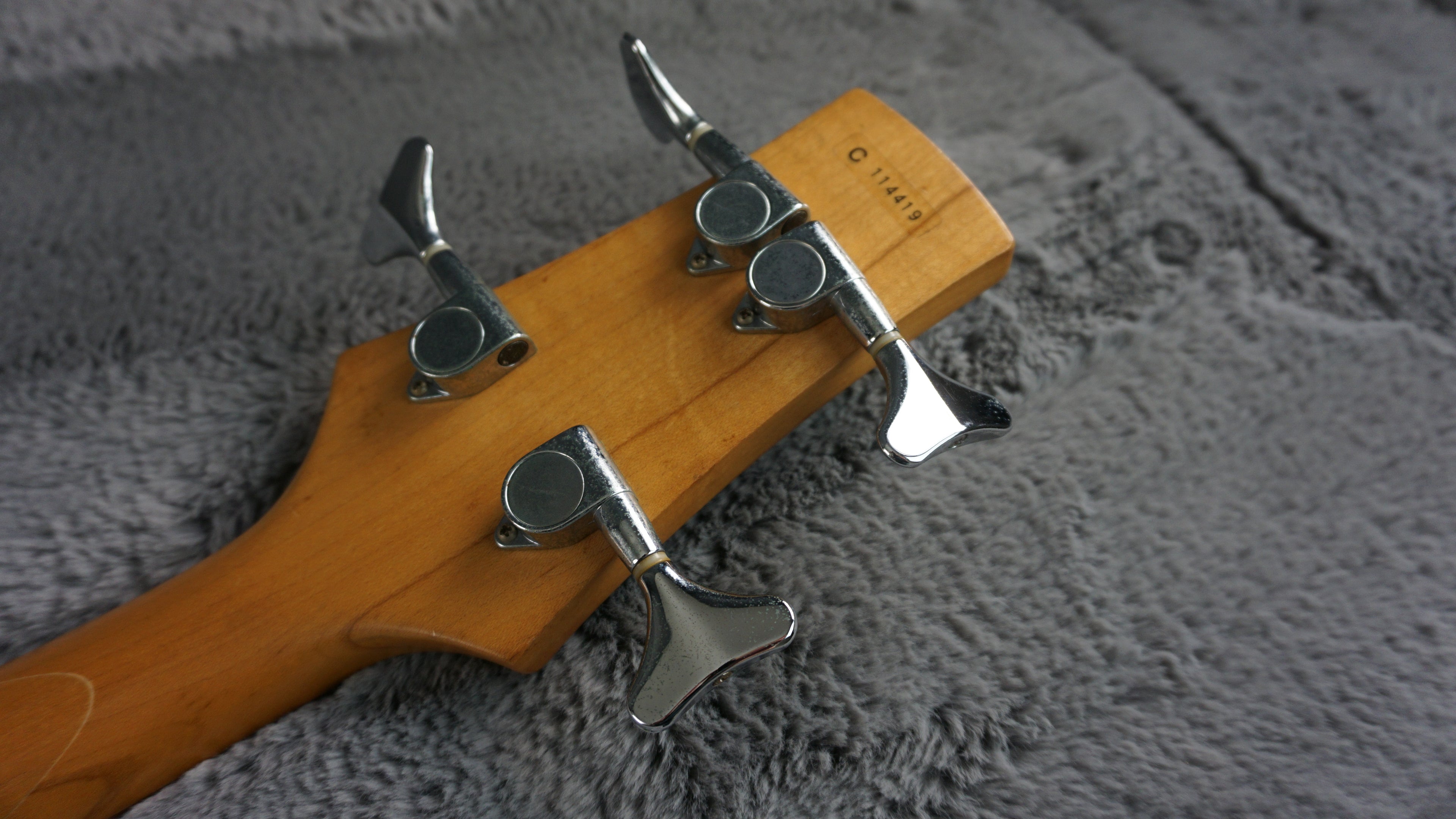 Charvel PJ Bass