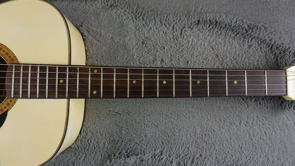 Hamox F150WH Japan Aged White Acoustic Guitar