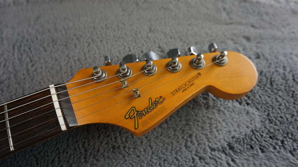 Fender Stratocaster 1984 - 1987 - White Japan