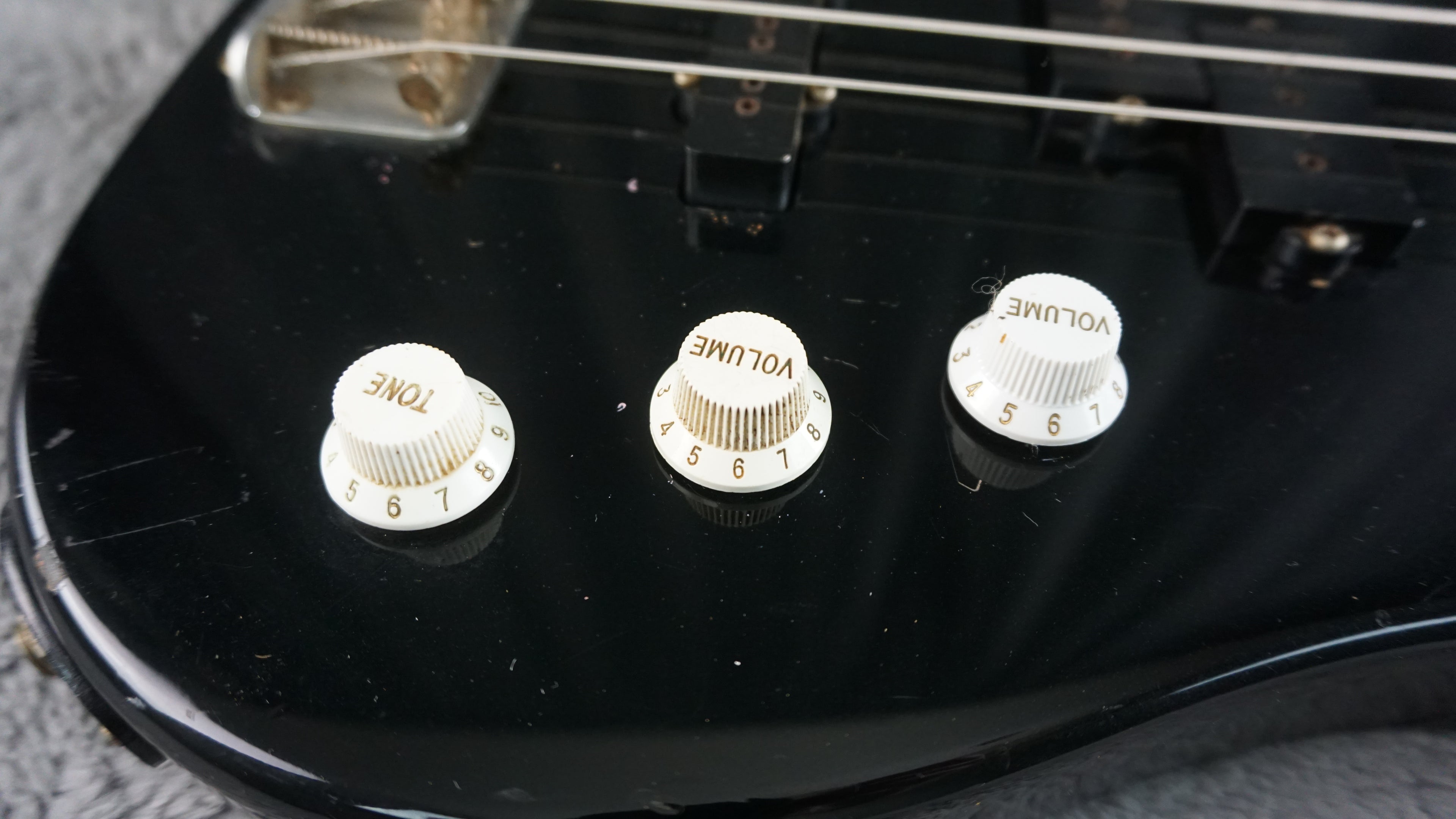 Fernandes Limited Edition - Black Japan 4-String PJ Bass