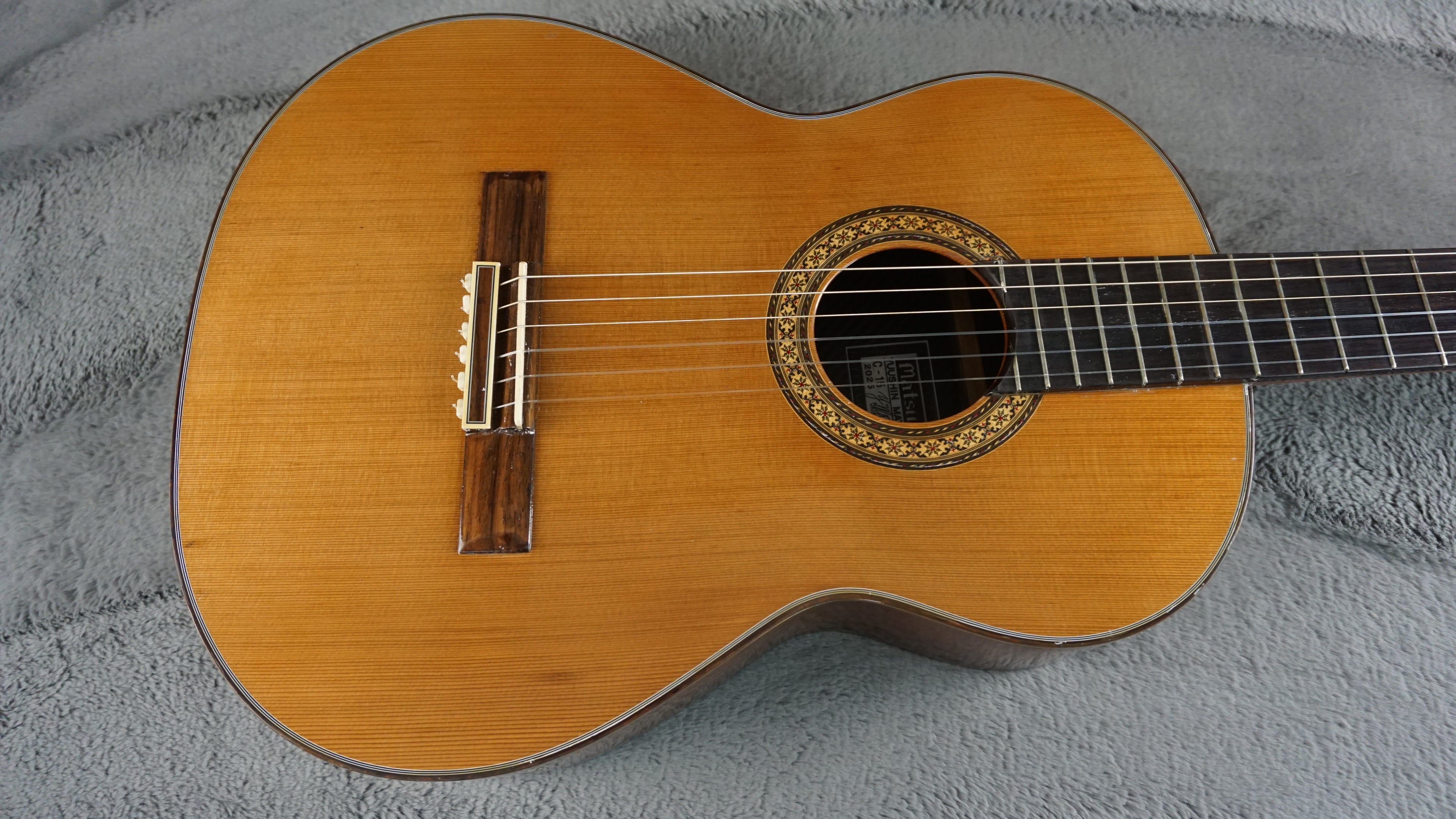 Matsuda Yuushin C-15 Carbon Fiber Back Classical Guitar - Japan