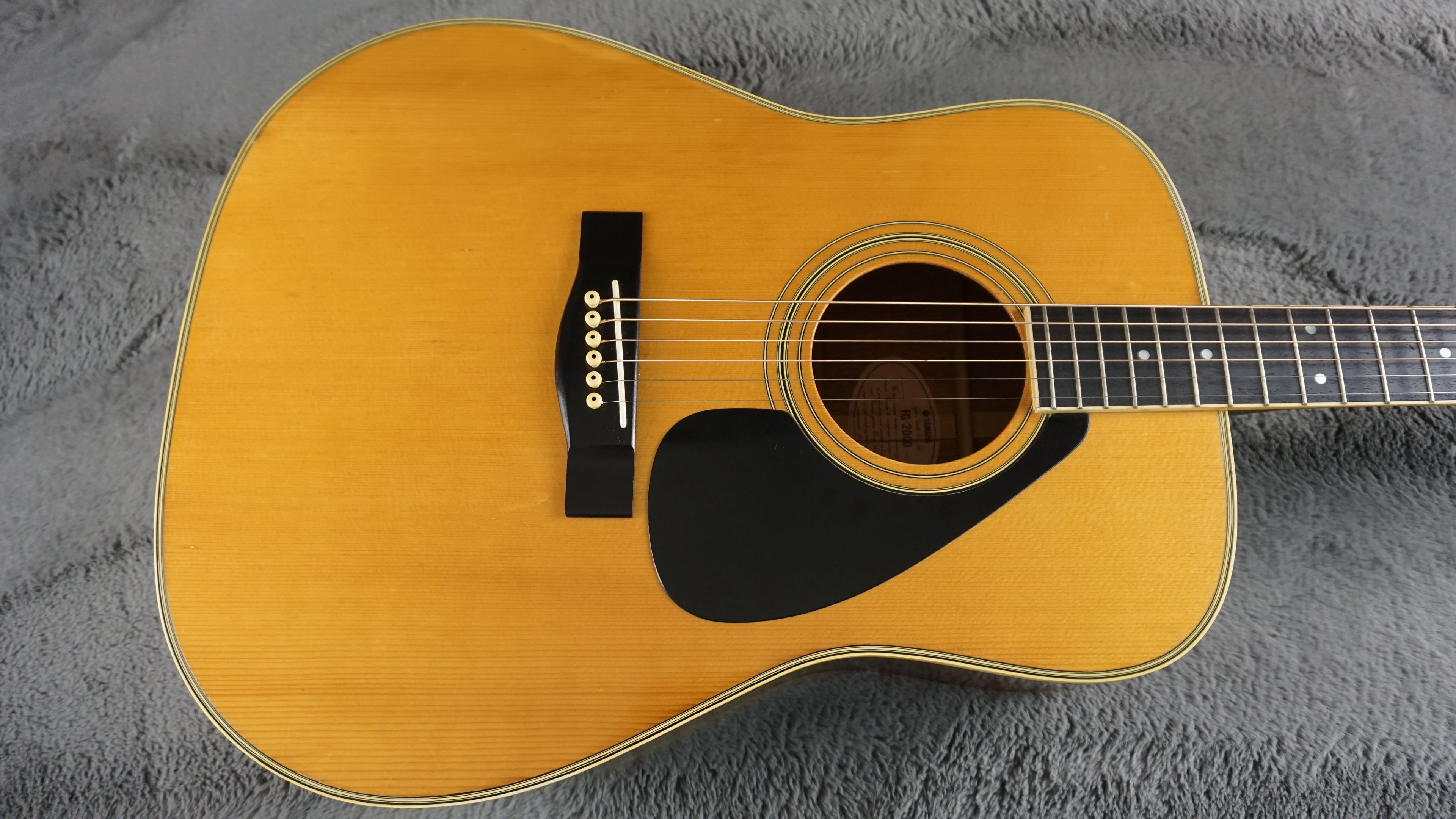 Yamaha FG-200D Japan Acoustic Guitar