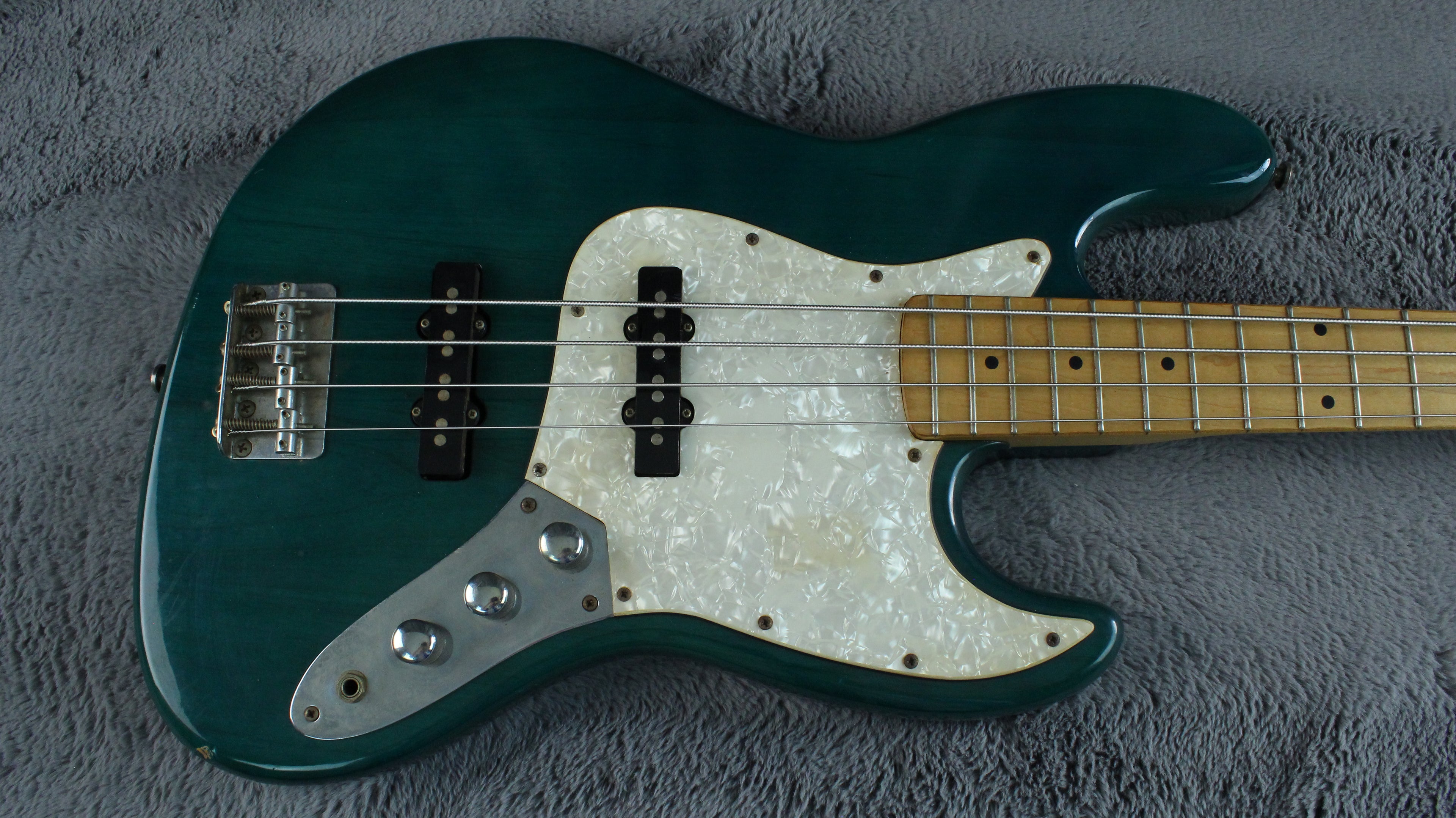 Tokai Jazz Sound - Green Japan 4-String Bass
