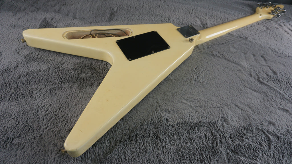 Fernandes/Burny BSV-70 The Function Flying V Short Scale