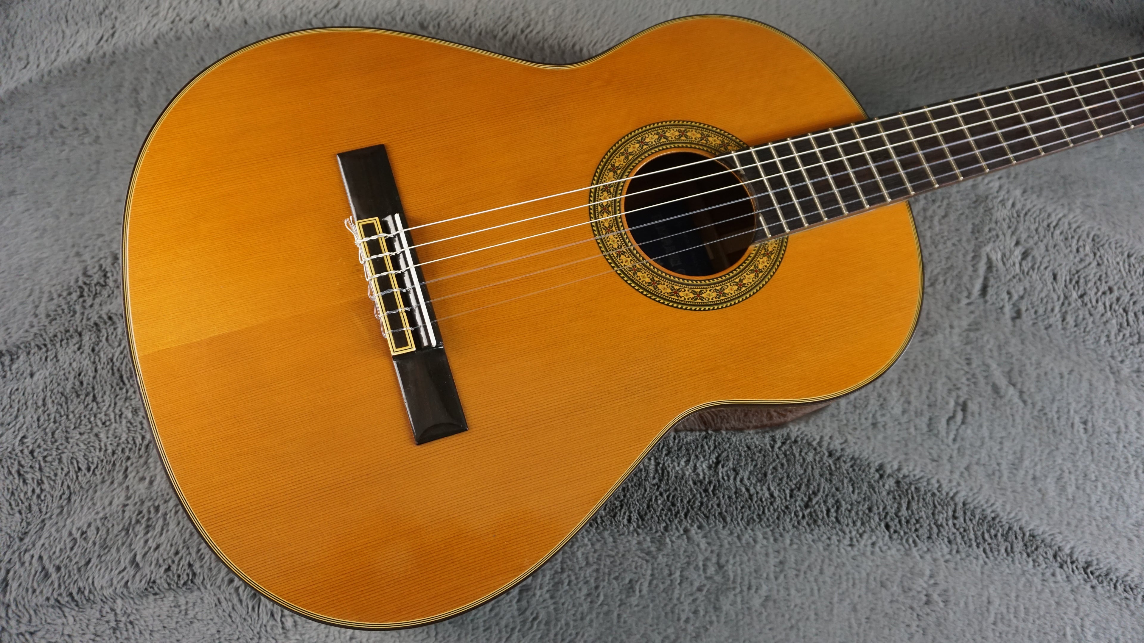 Kiso Suzuki Takeharu Japan Classical Guitar