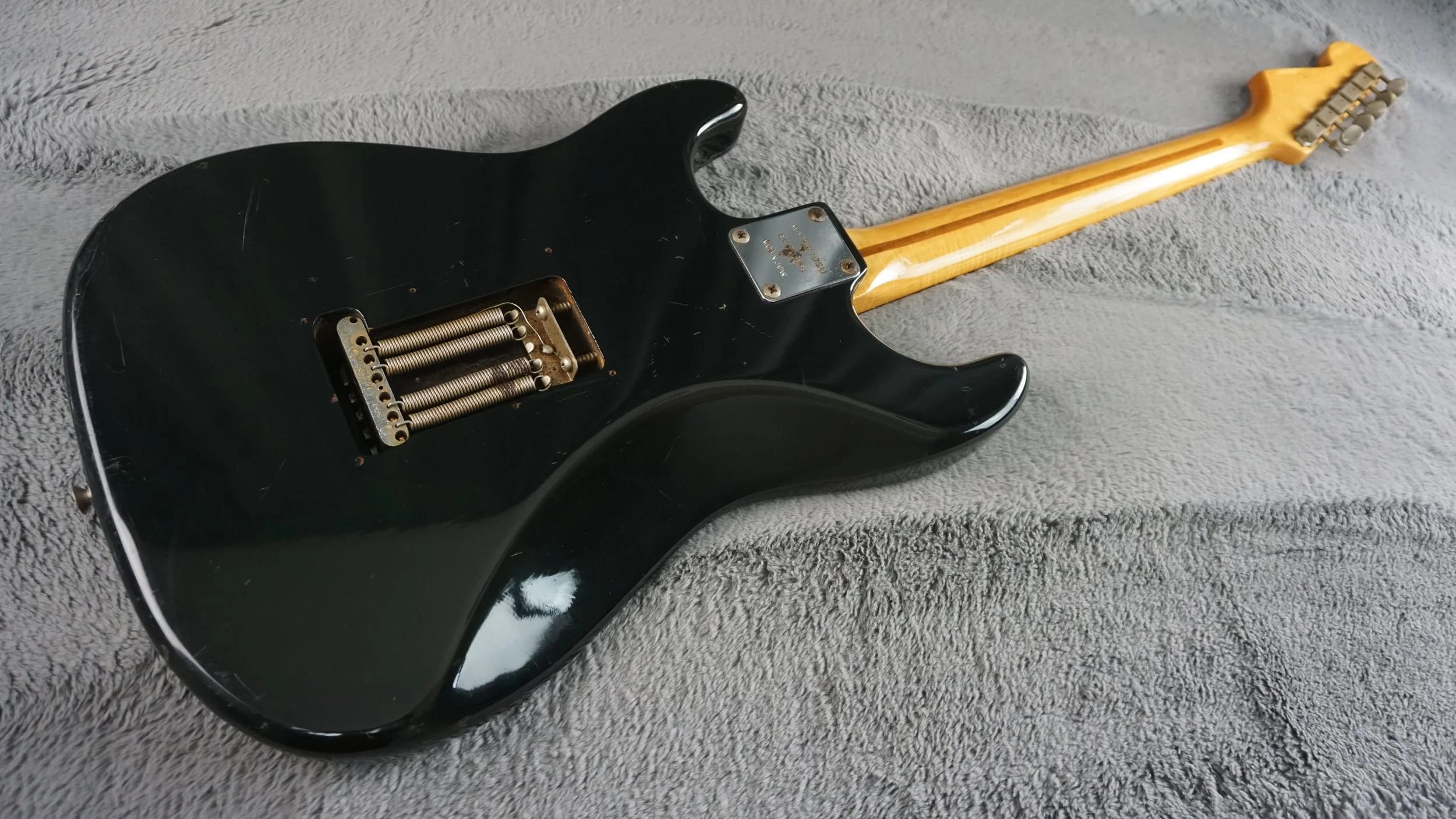 Aria Pro II Strikin' Sound S-Style Japan Black
