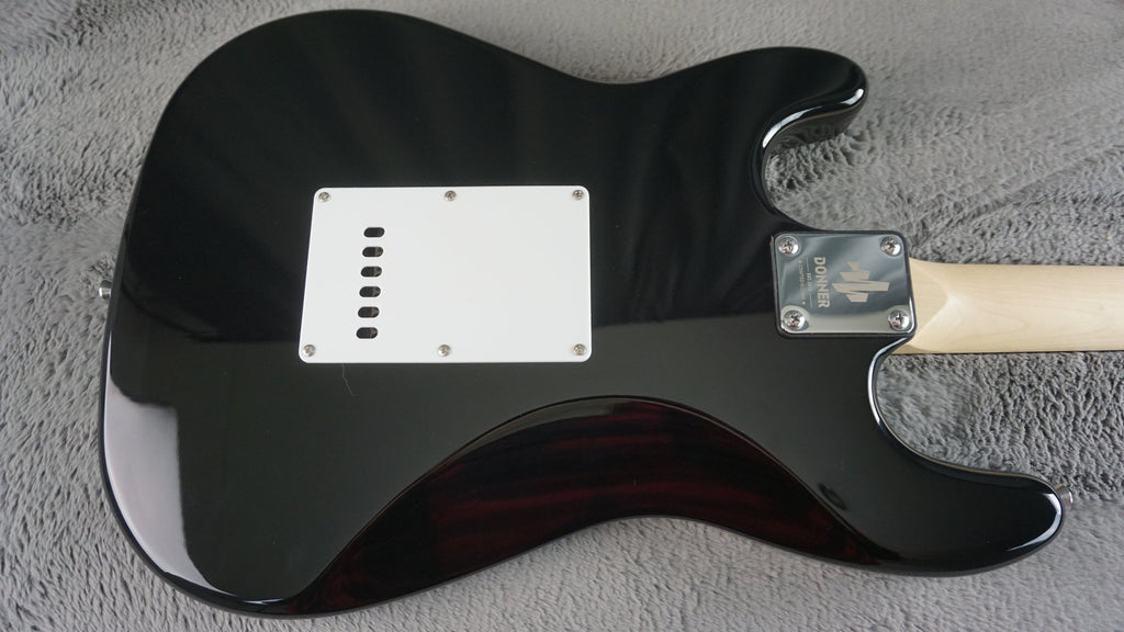 Donner Standard Series HSS Strat-Style Electric Guitar – Black – Gig Bag