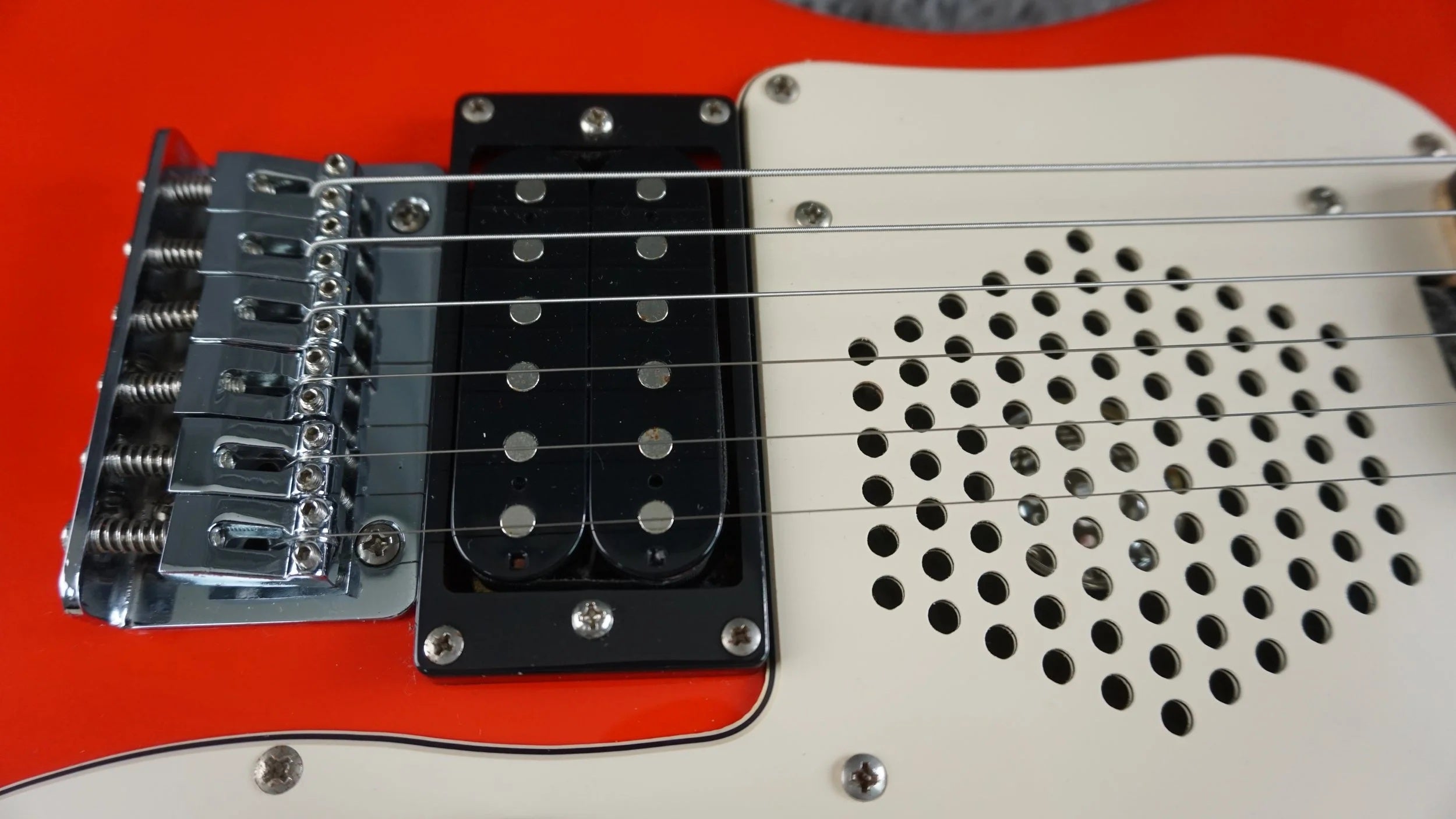 Marine Rider Travel Electric Guitar w/ Built-In Speaker – Compact Practice Guitar – Red