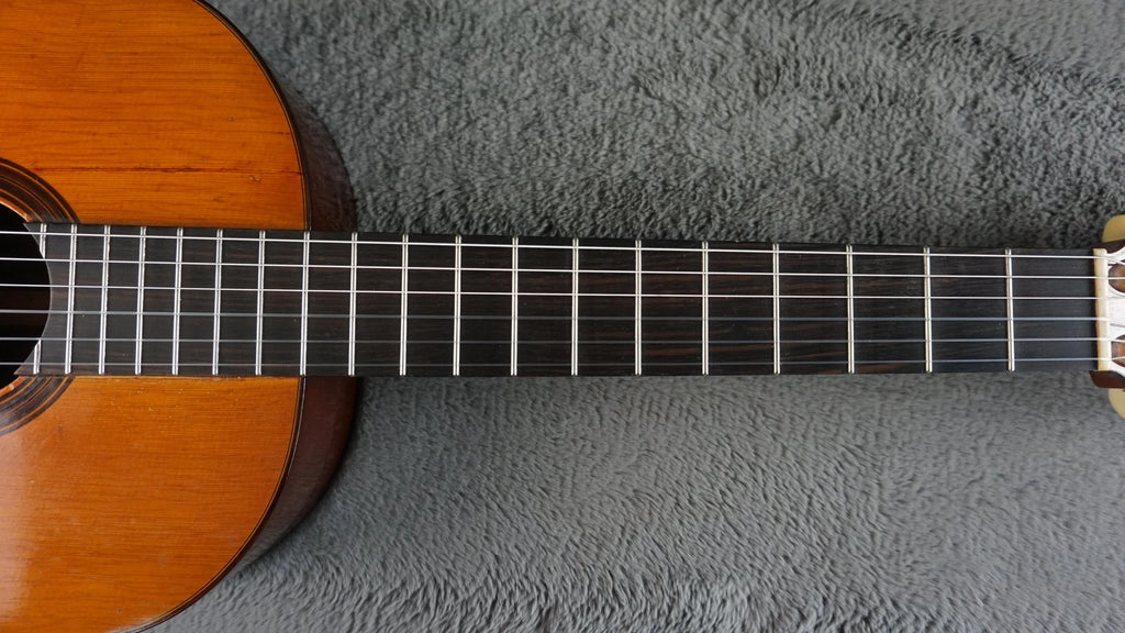 Teruaki Nakade No. 20 Classical Guitar 1964 Tokyo Handmade w/ Hard Case – Refret, Crack Repair, Setup