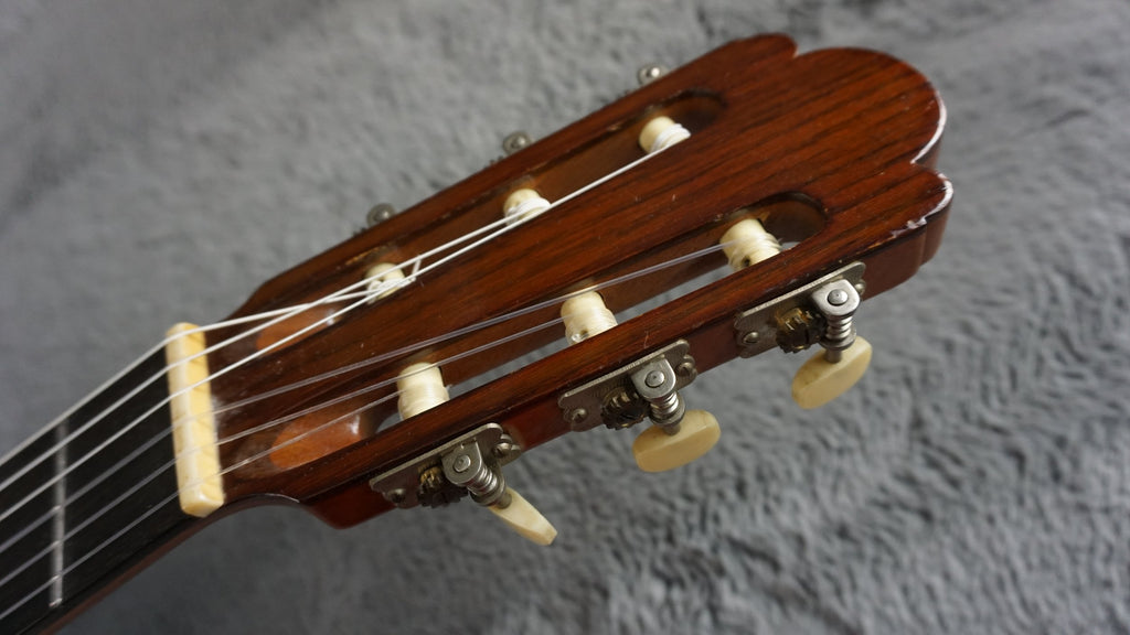 Teruaki Nakade No. 20 Classical Guitar 1964 Tokyo Handmade w/ Hard Case – Refret, Crack Repair, Setup