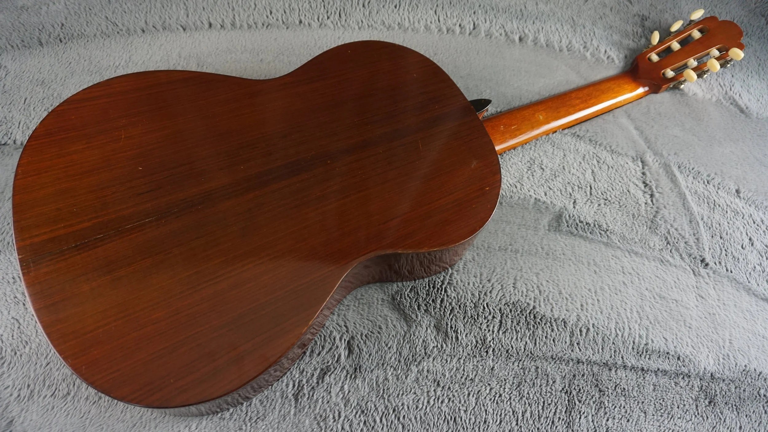 Teruaki Nakade No. 20 Classical Guitar 1964 Tokyo Handmade w/ Hard Case – Refret, Crack Repair, Setup
