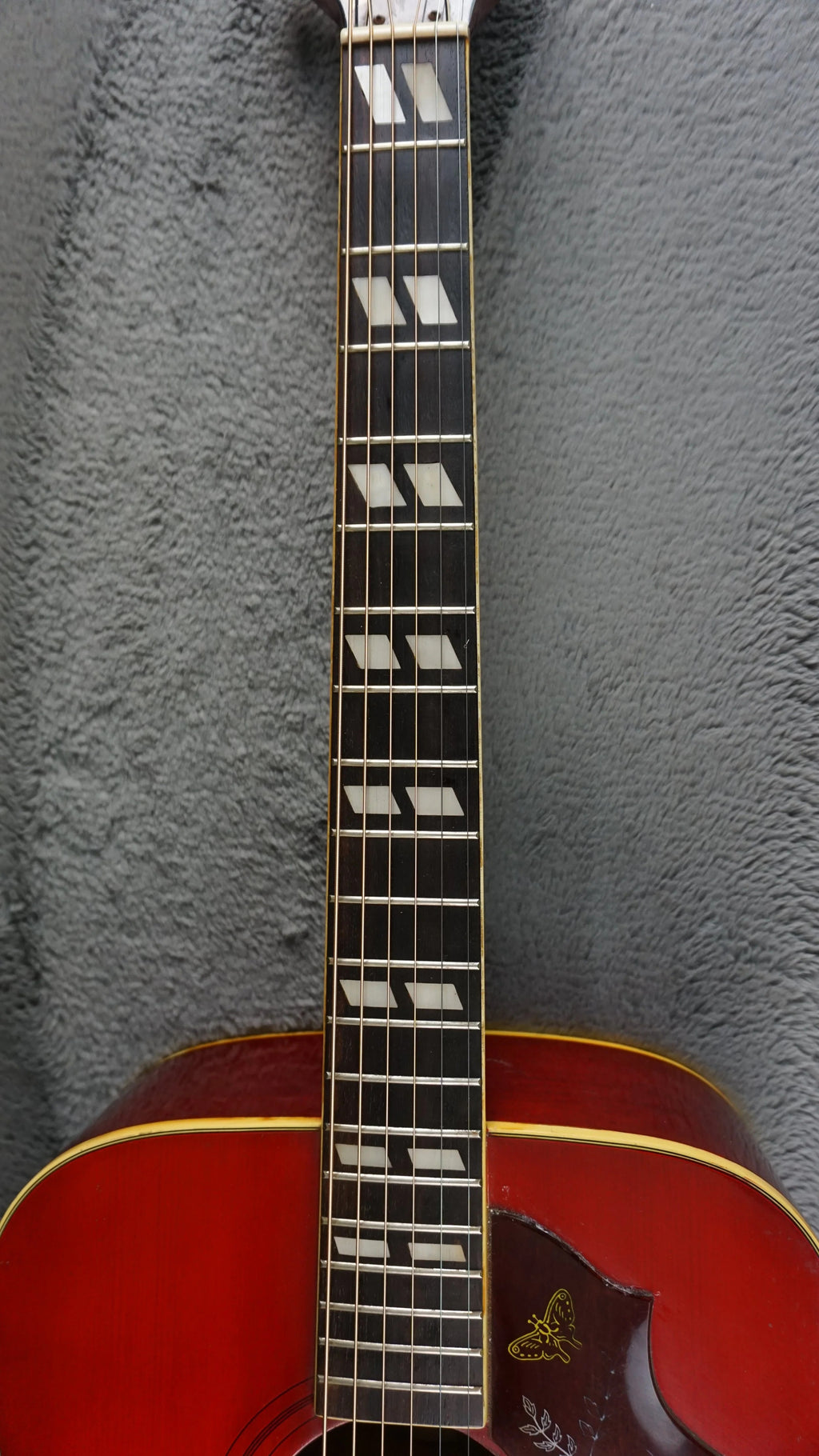 Kiso Suzuki W-65H Japan Dove Style Sunburst Acoustic w/ Hard Case