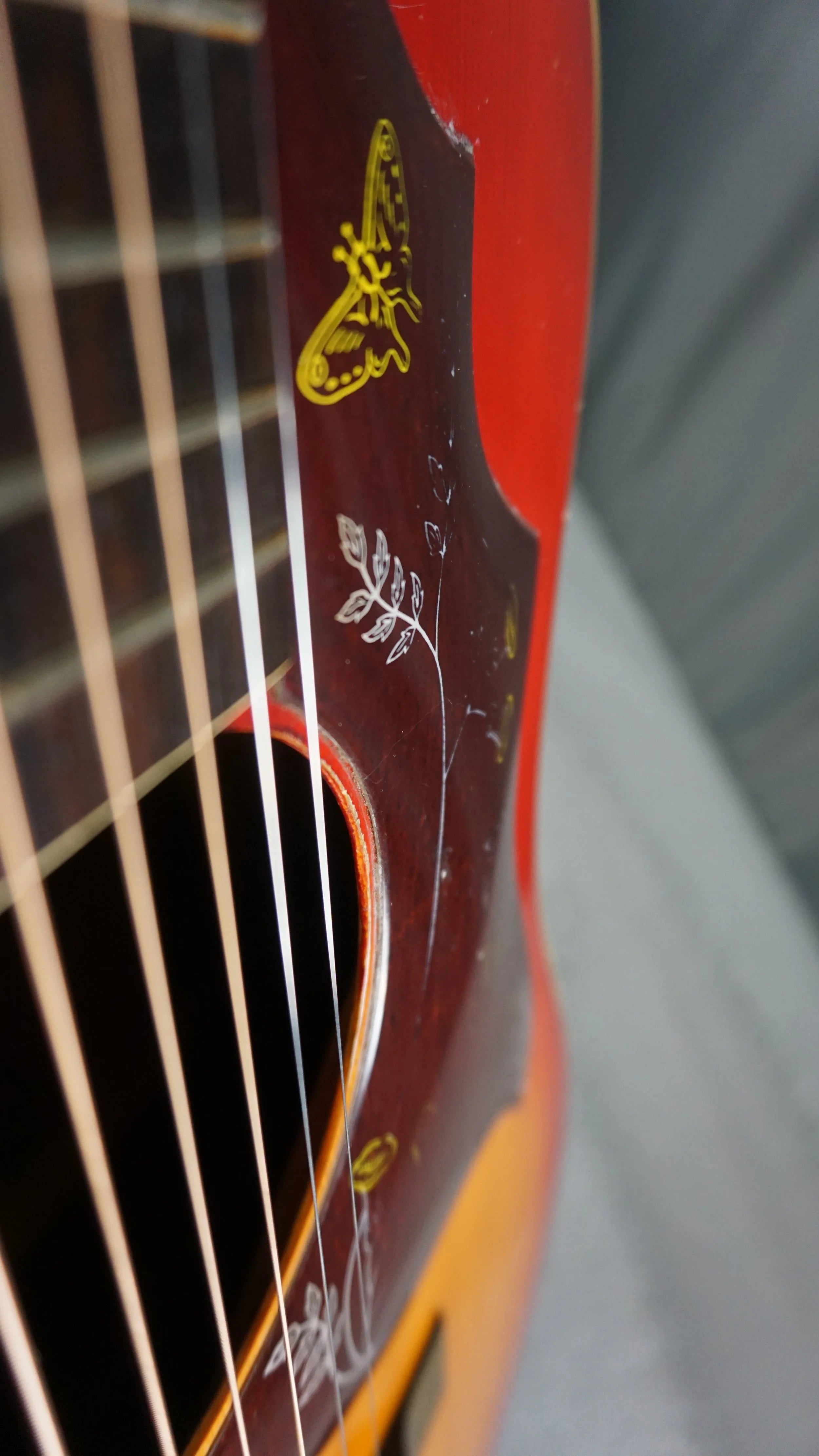 Kiso Suzuki W-65H Japan Dove Style Sunburst Acoustic w/ Hard Case