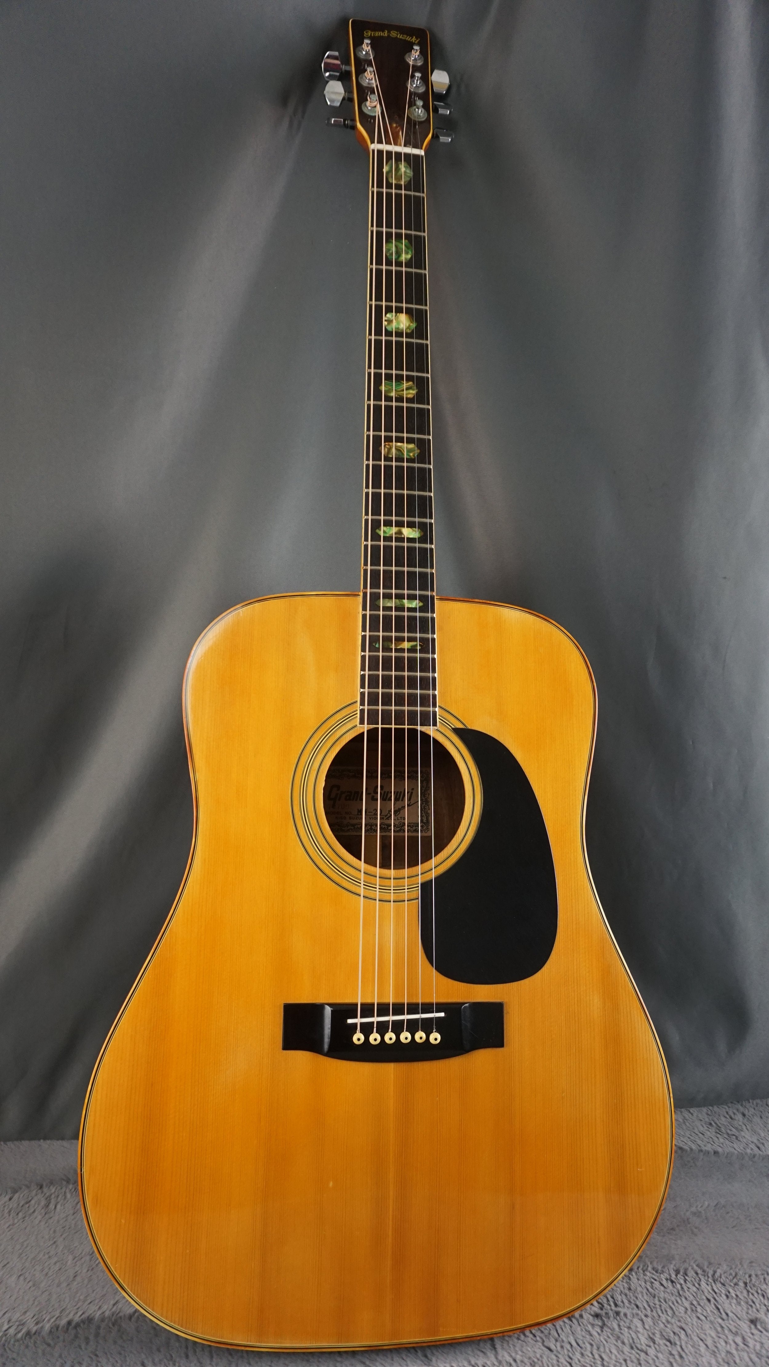 Grand Suzuki MW-20 Japan Acoustic Guitar