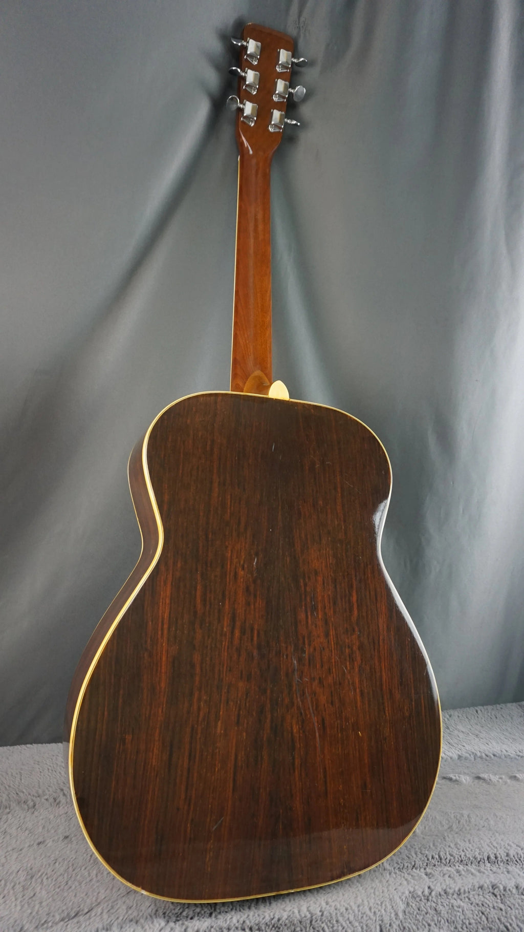Pearl PF-620 Japan Acoustic Guitar