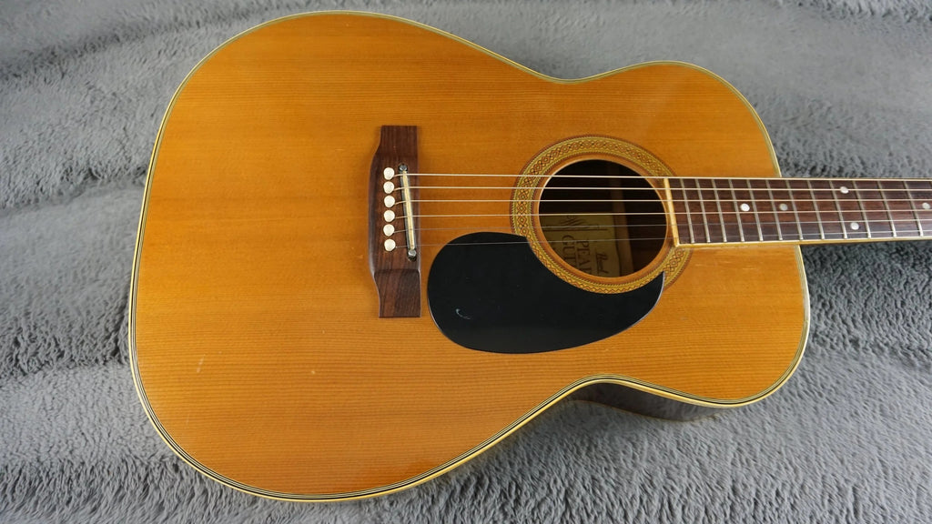 Pearl PF-620 Japan Acoustic Guitar