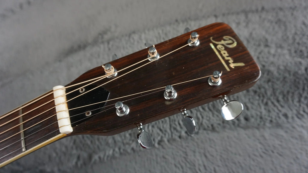 Pearl PF-620 Japan Acoustic Guitar
