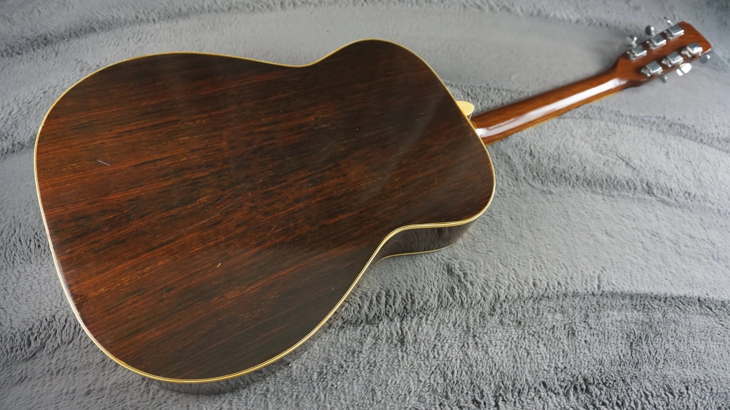 Pearl PF-620 Japan Acoustic Guitar