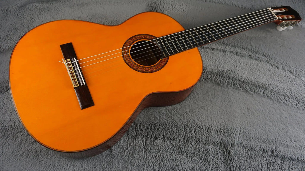 Morris M-15 Japan Classical Guitar