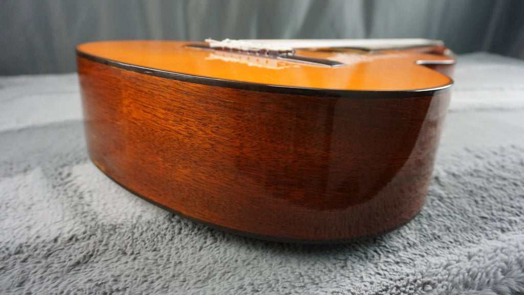Morris M-15 Japan Classical Guitar