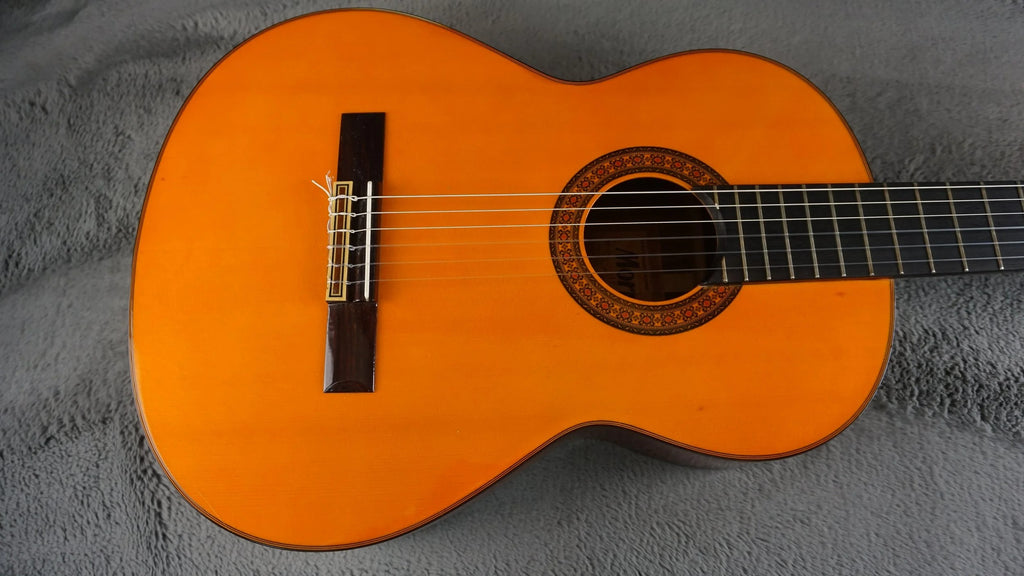 Morris M-15 Japan Classical Guitar