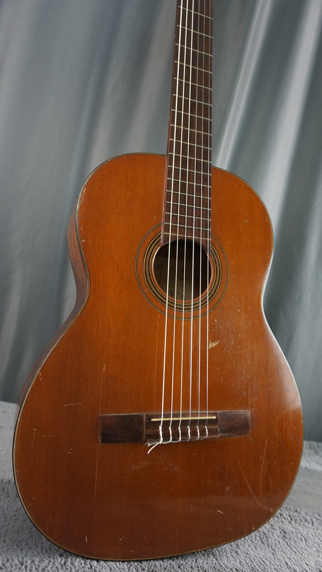 Vintage Japanese Handmade Classical Guitar c. 1960s–70s – Solid Top – Project