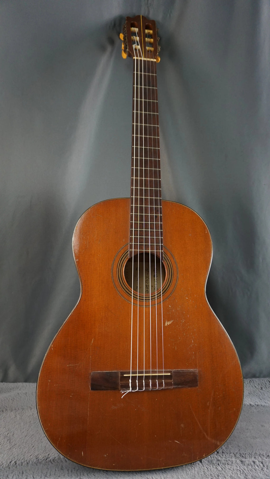 Vintage Japanese Handmade Classical Guitar c. 1960s–70s – Solid Top – Project
