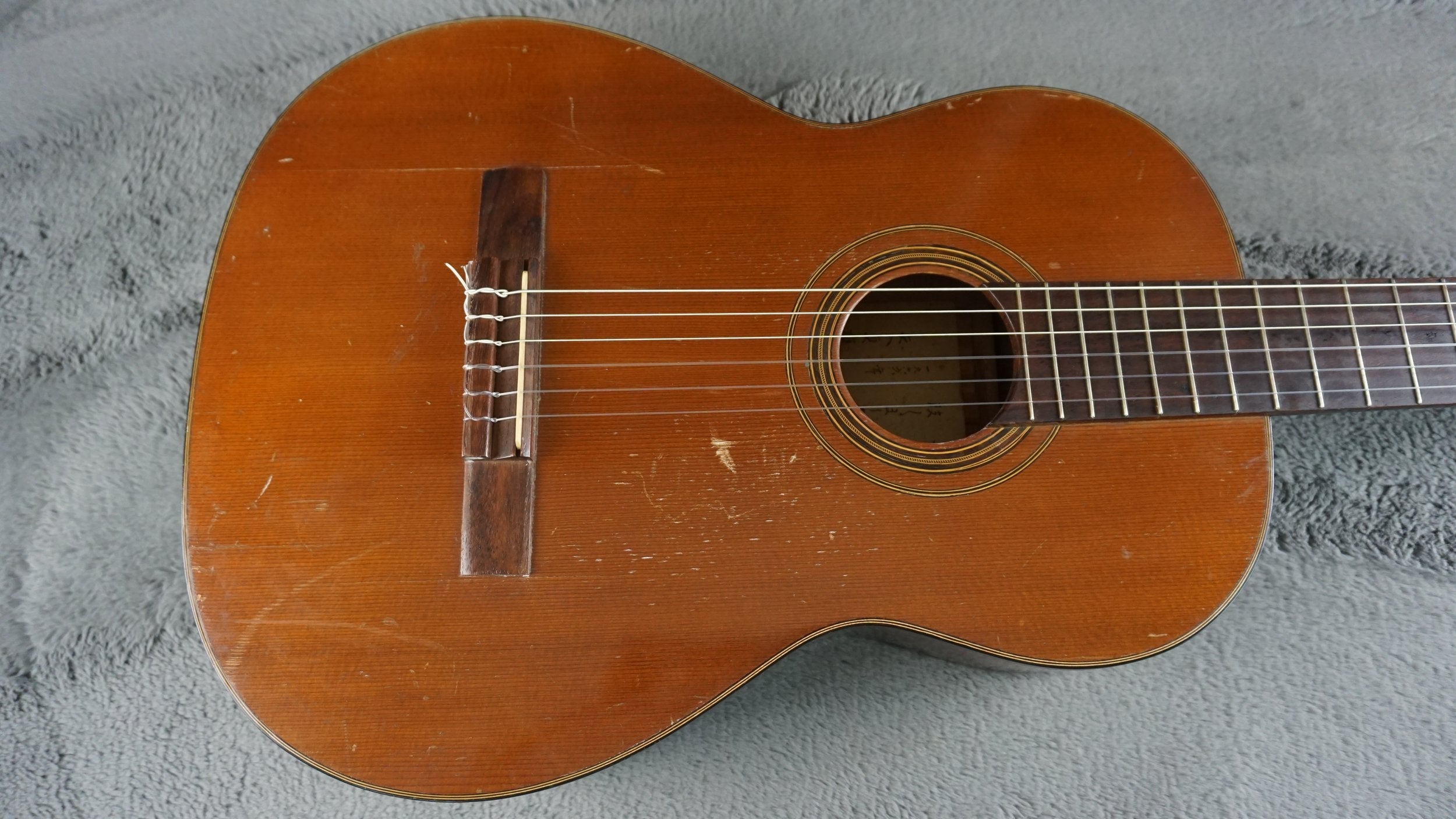 Vintage Japanese Handmade Classical Guitar c. 1960s–70s – Solid Top – Project