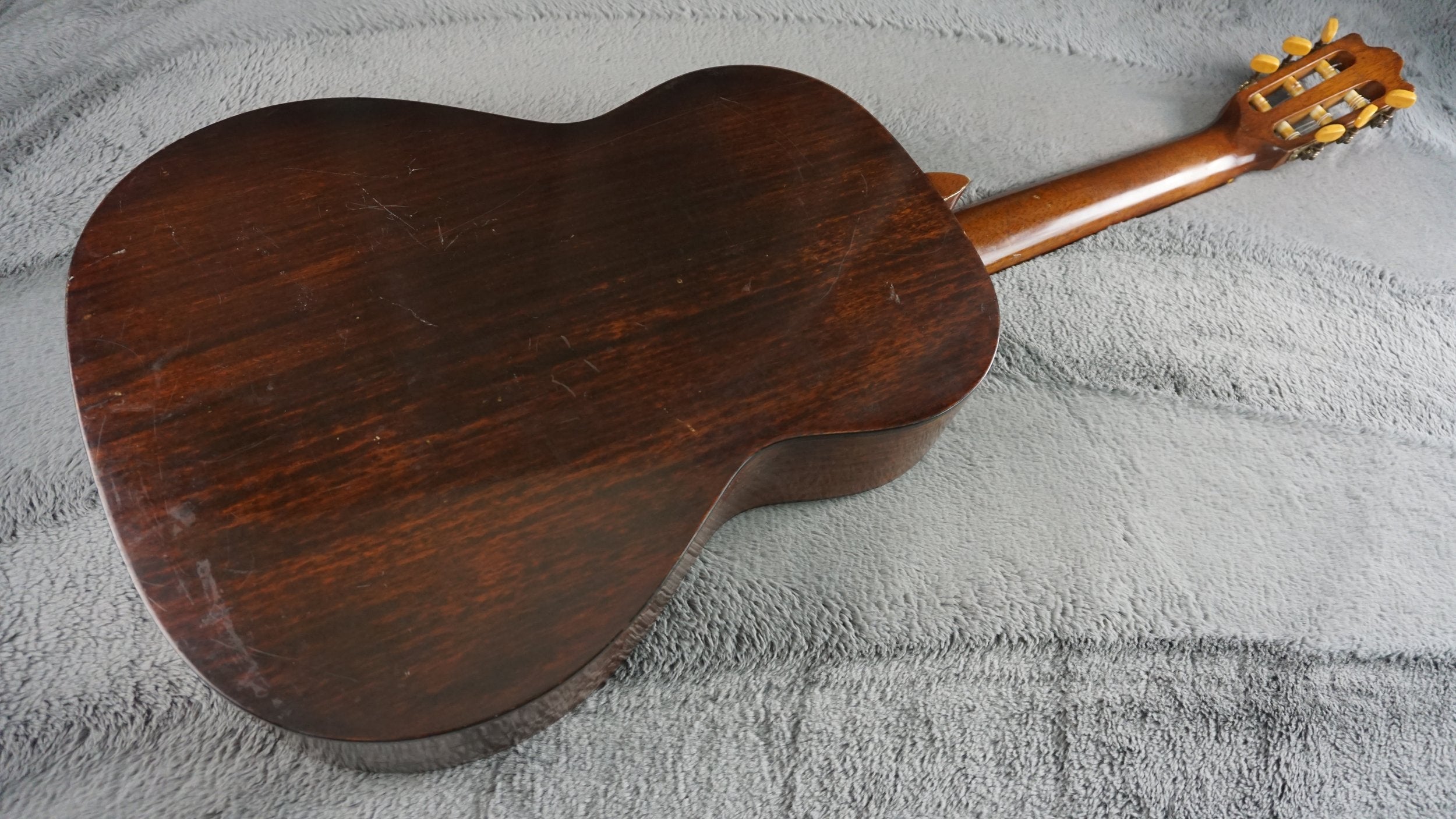 Vintage Japanese Handmade Classical Guitar c. 1960s–70s – Solid Top – Project