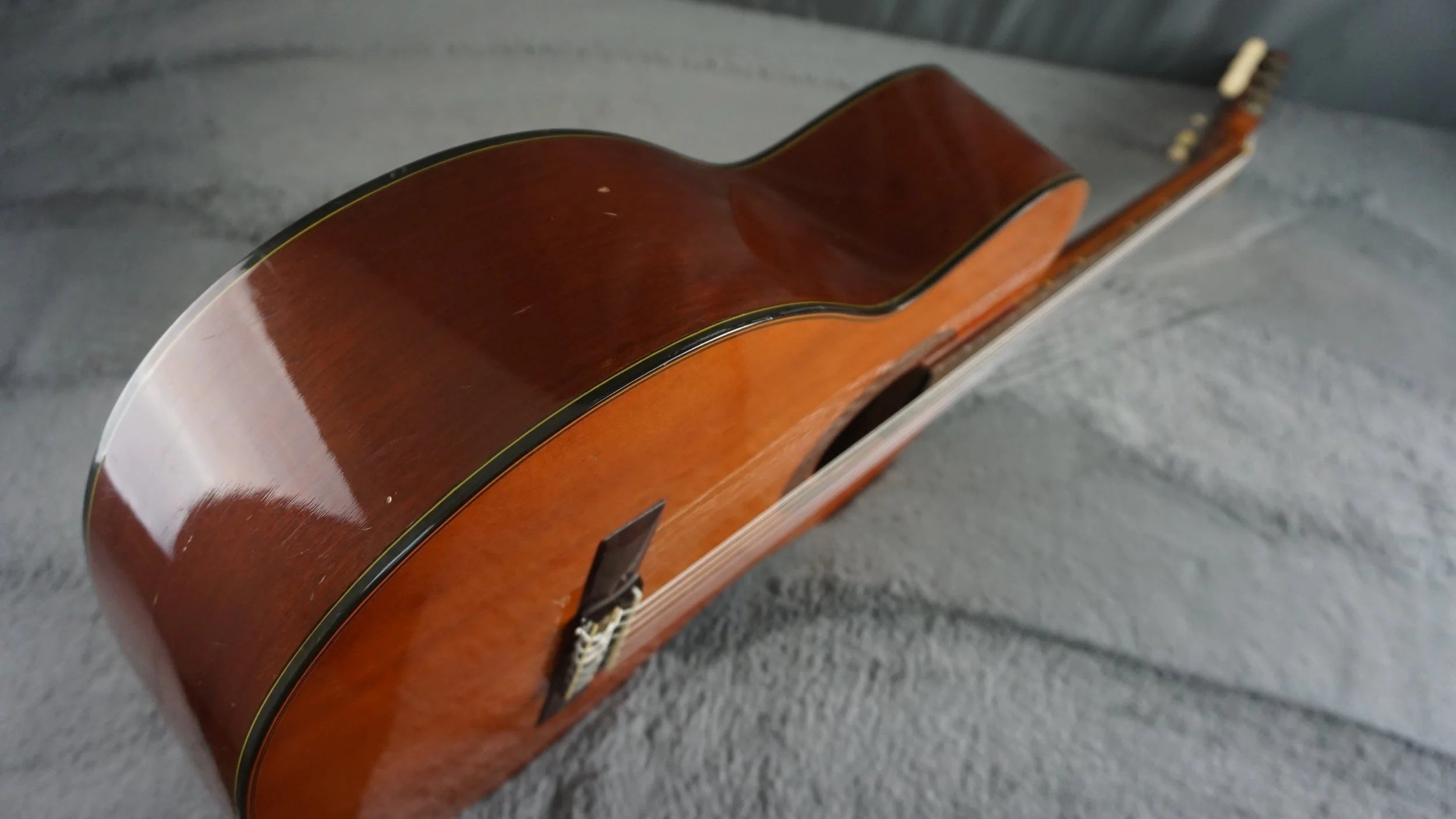 Suzuki No. 4-R Japan Classical Guitar