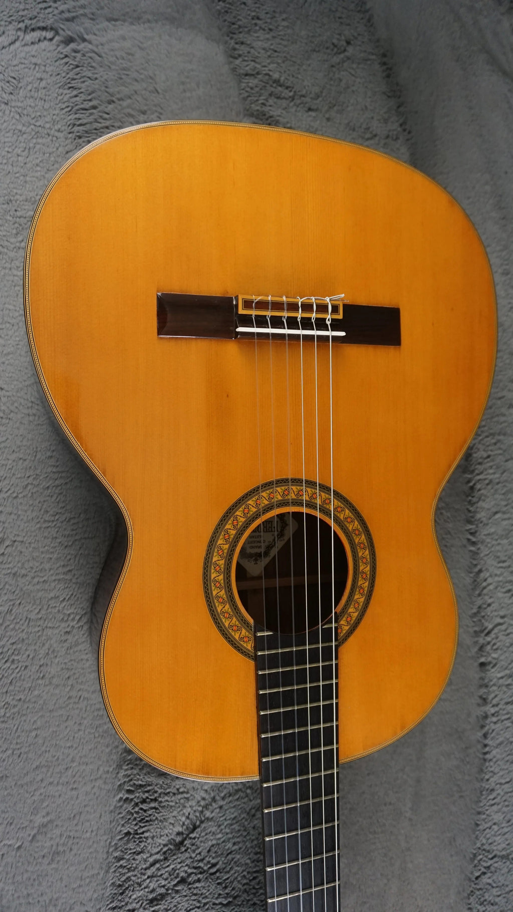 Fernandes GC-15 Hand Made Classical Japan w/ Case