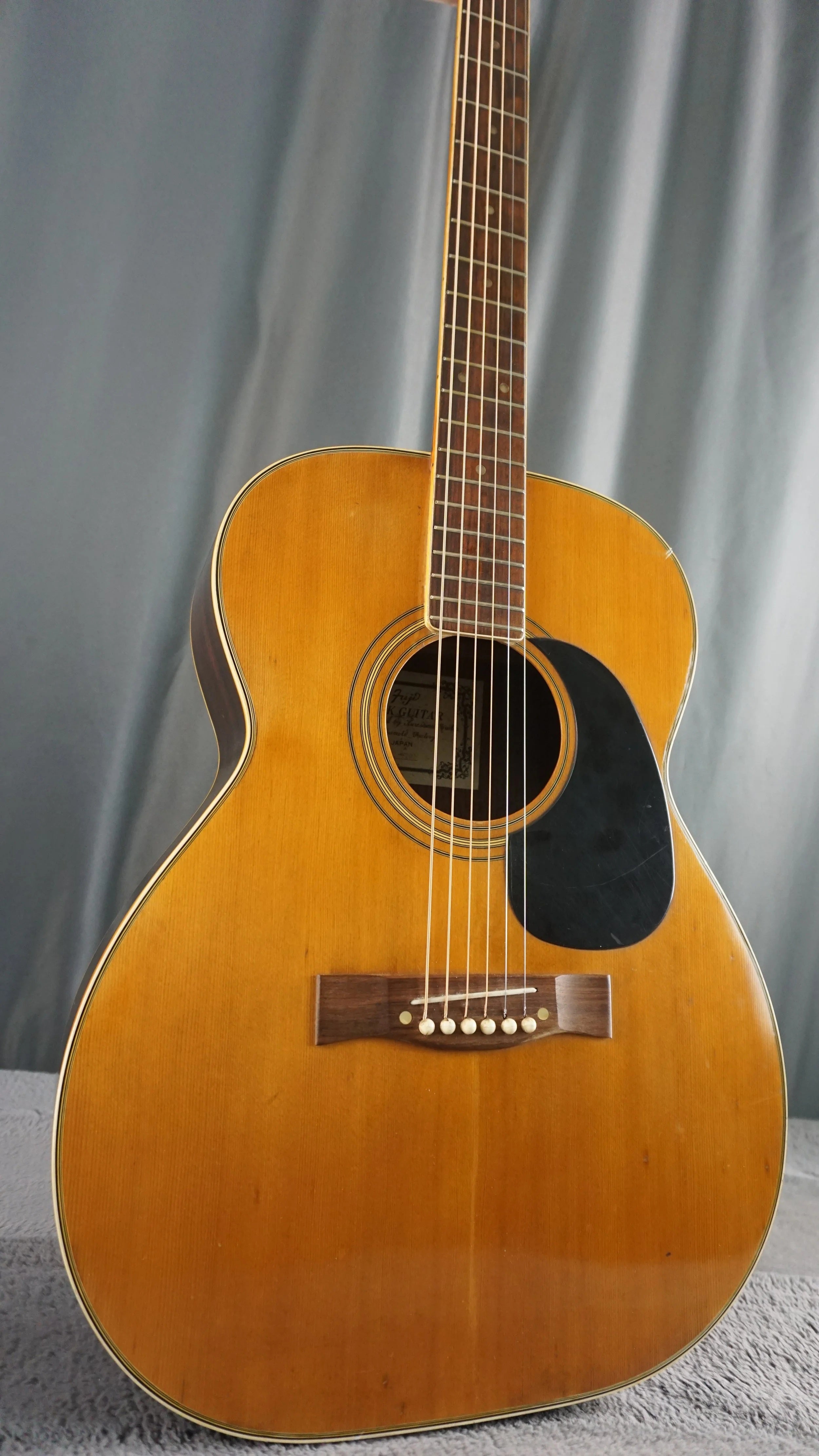 Fuji F200 Japan Acoustic Guitar