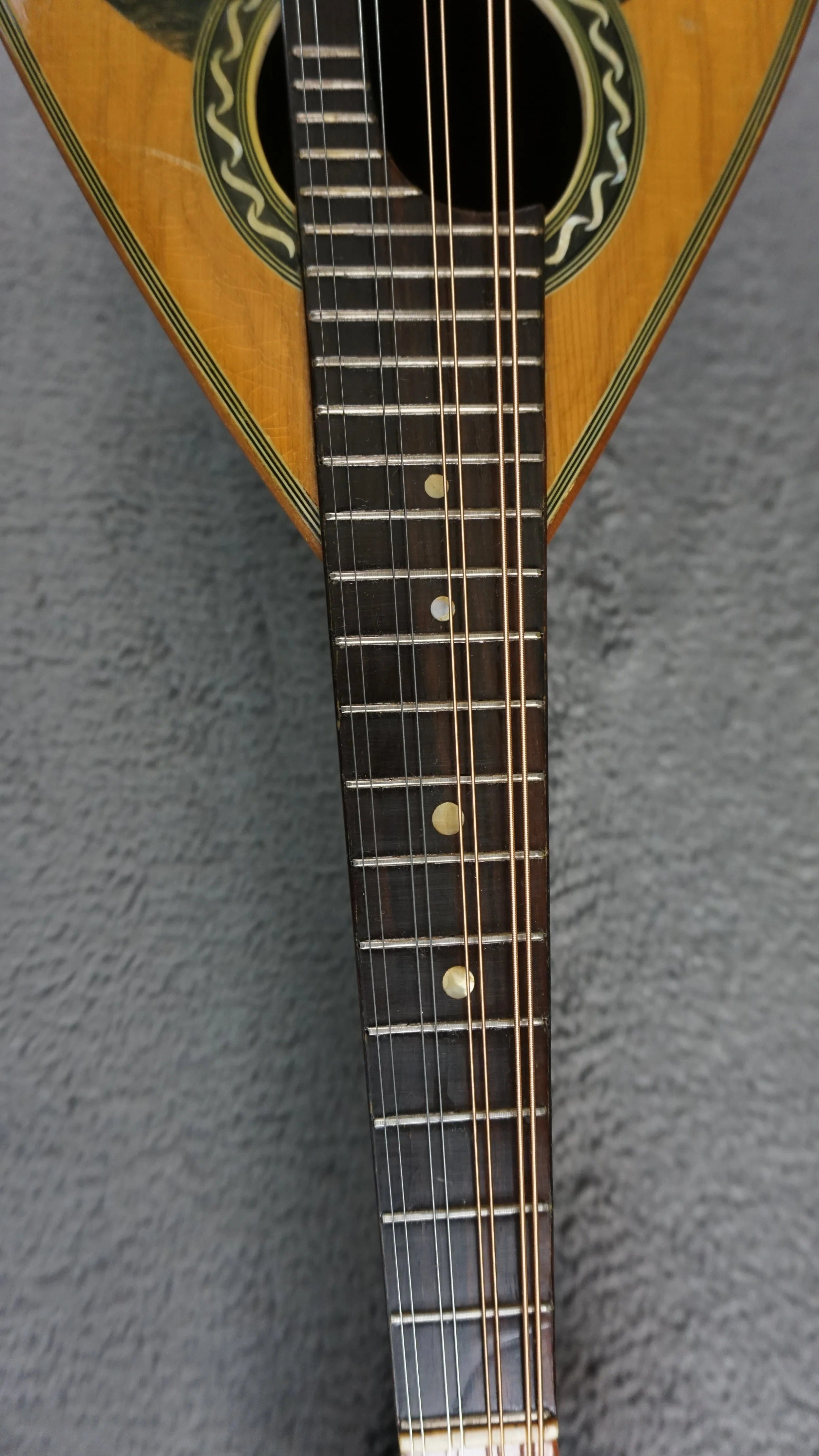 Suzuki Mandolin No. 201 Japanese Bowl Back Mandolin w/ Hard Case